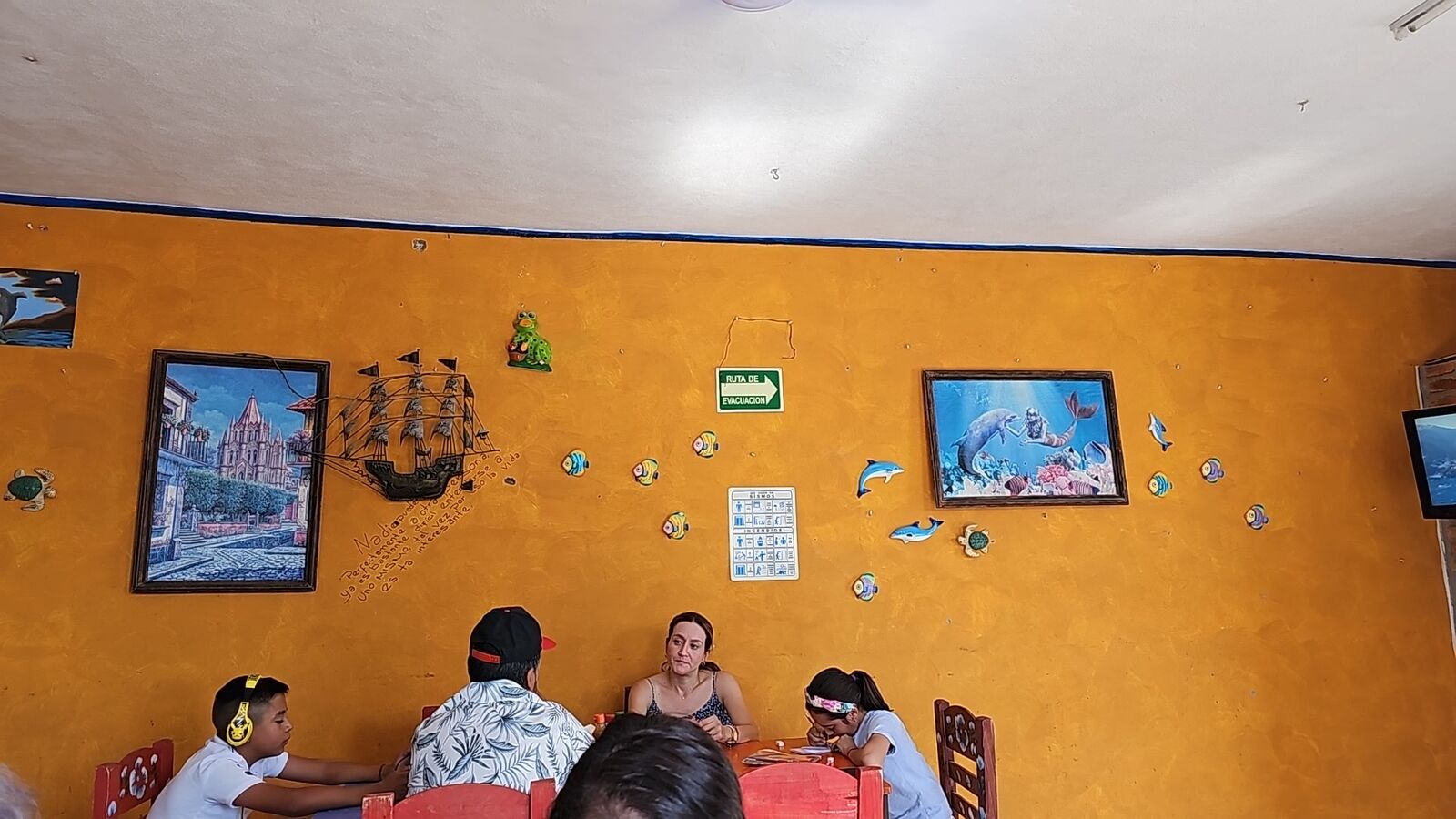 La barca image 5