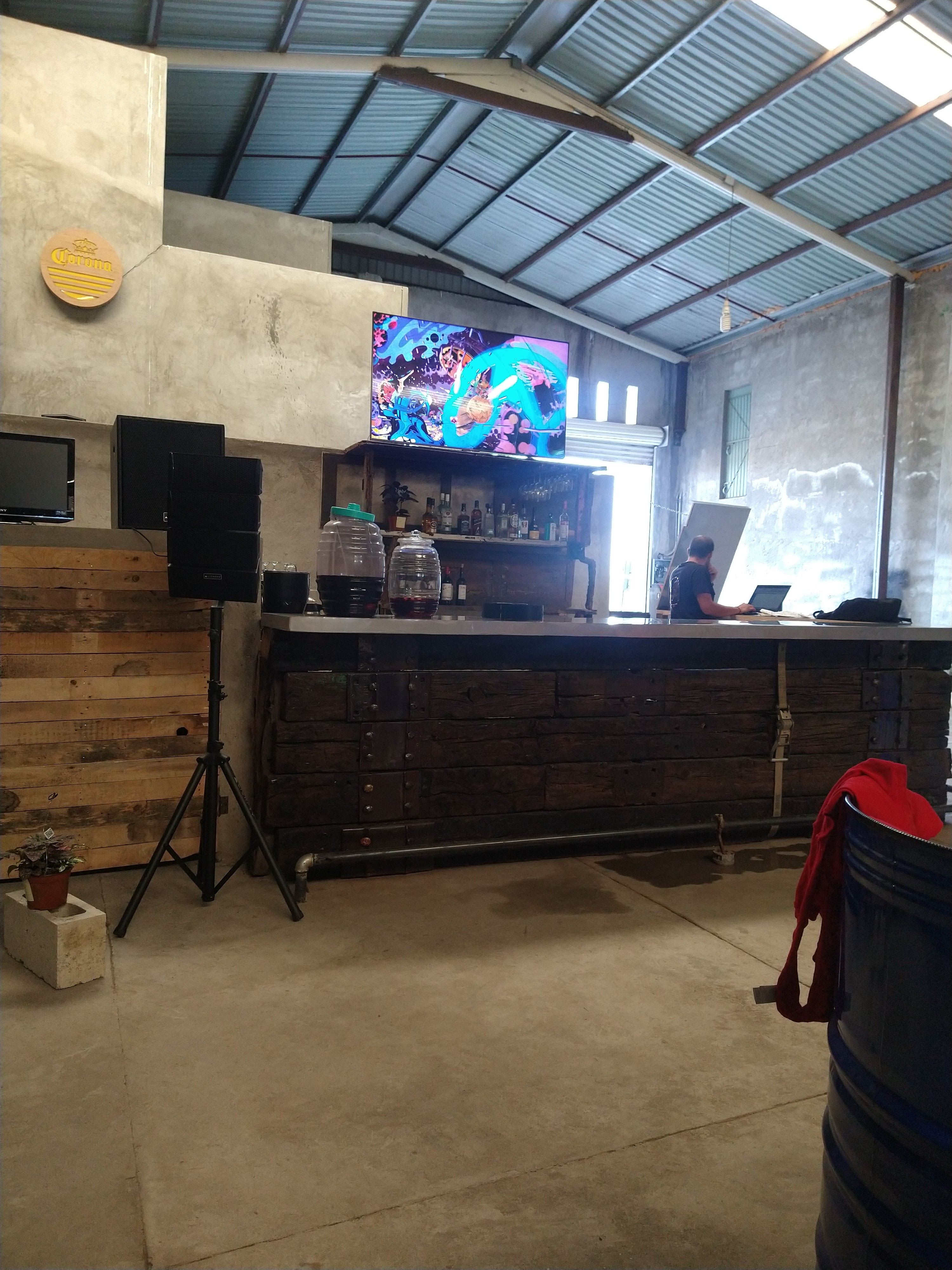 Cometa Station image 3