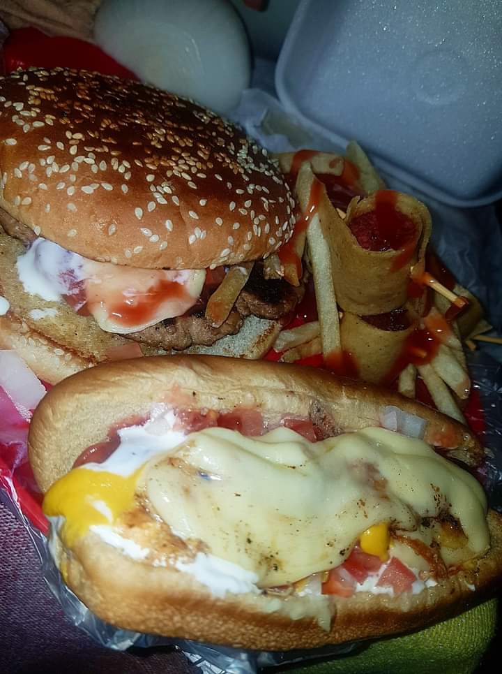 Hamburguesas "EL GUAPO" image 4