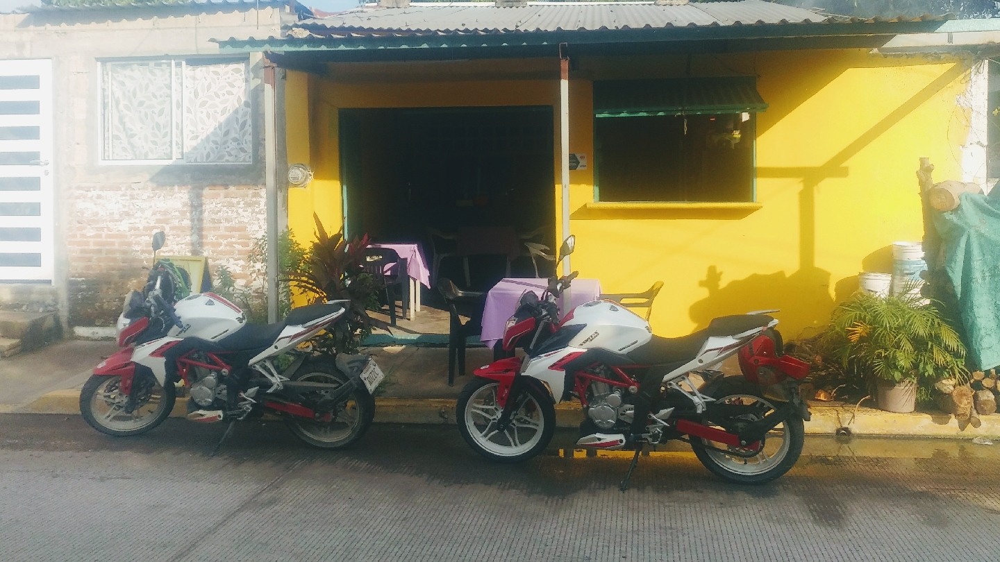 Antojitos Luisa image 2