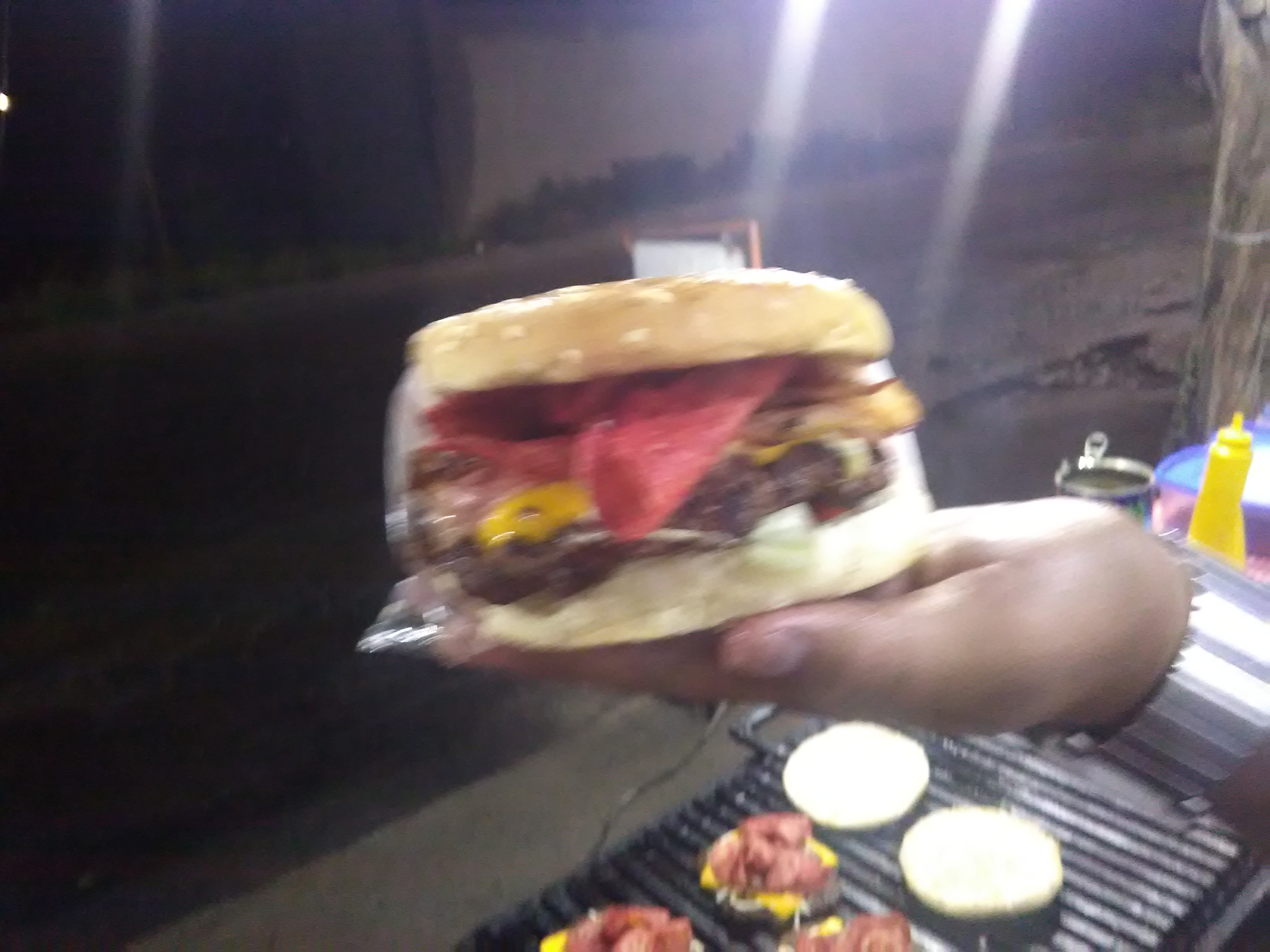 Hamburguesas Al Carbón “ DELIBURGUER” image 6