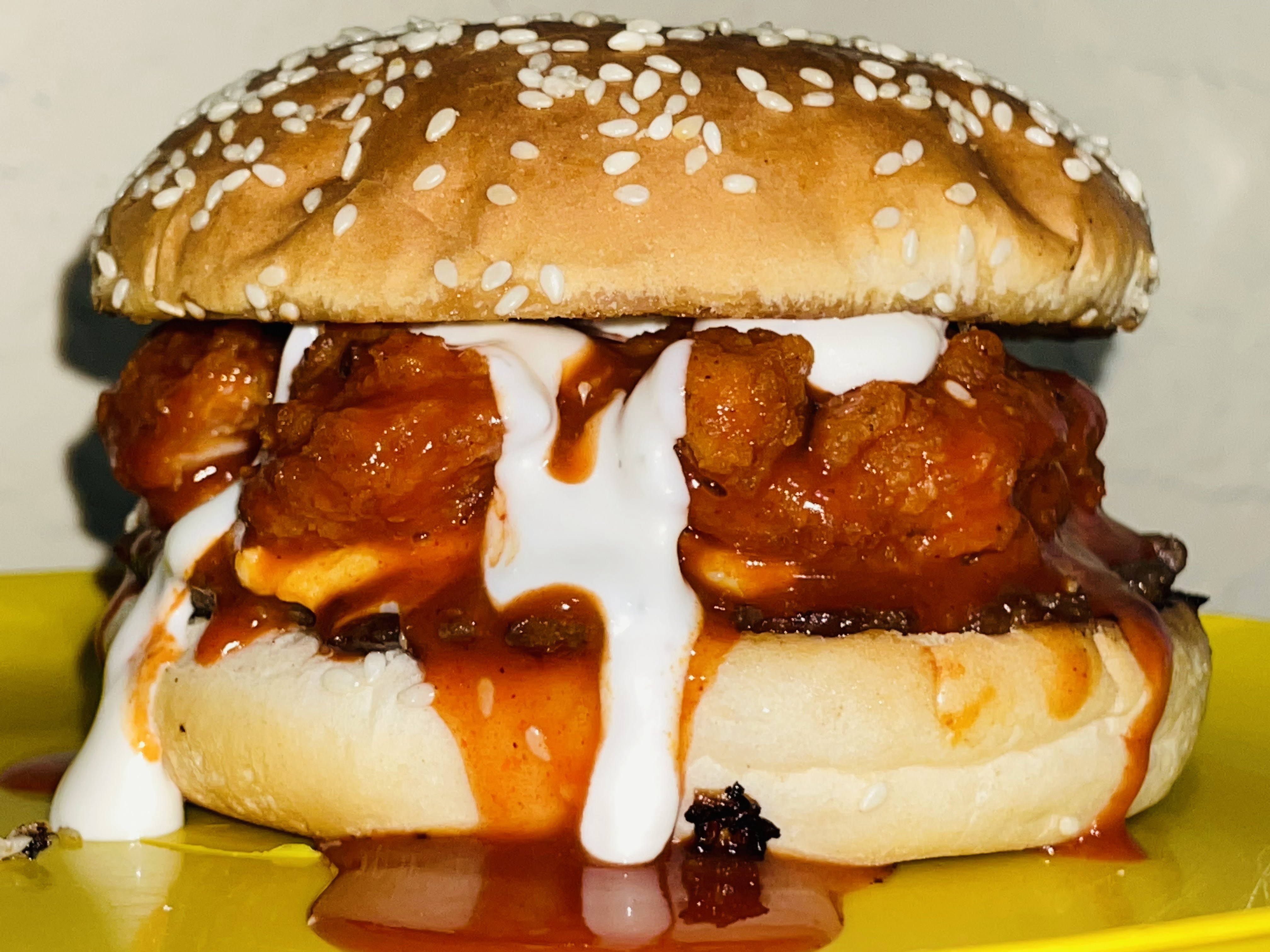 Las Burguers image 3