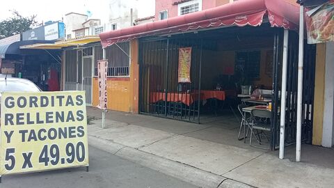 Tacos Y Gorditas Las Originales De Villas image 1