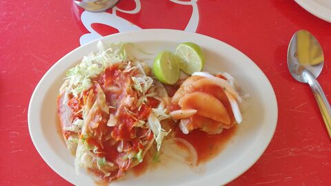 El Faro Tortas Ahogadas image 1