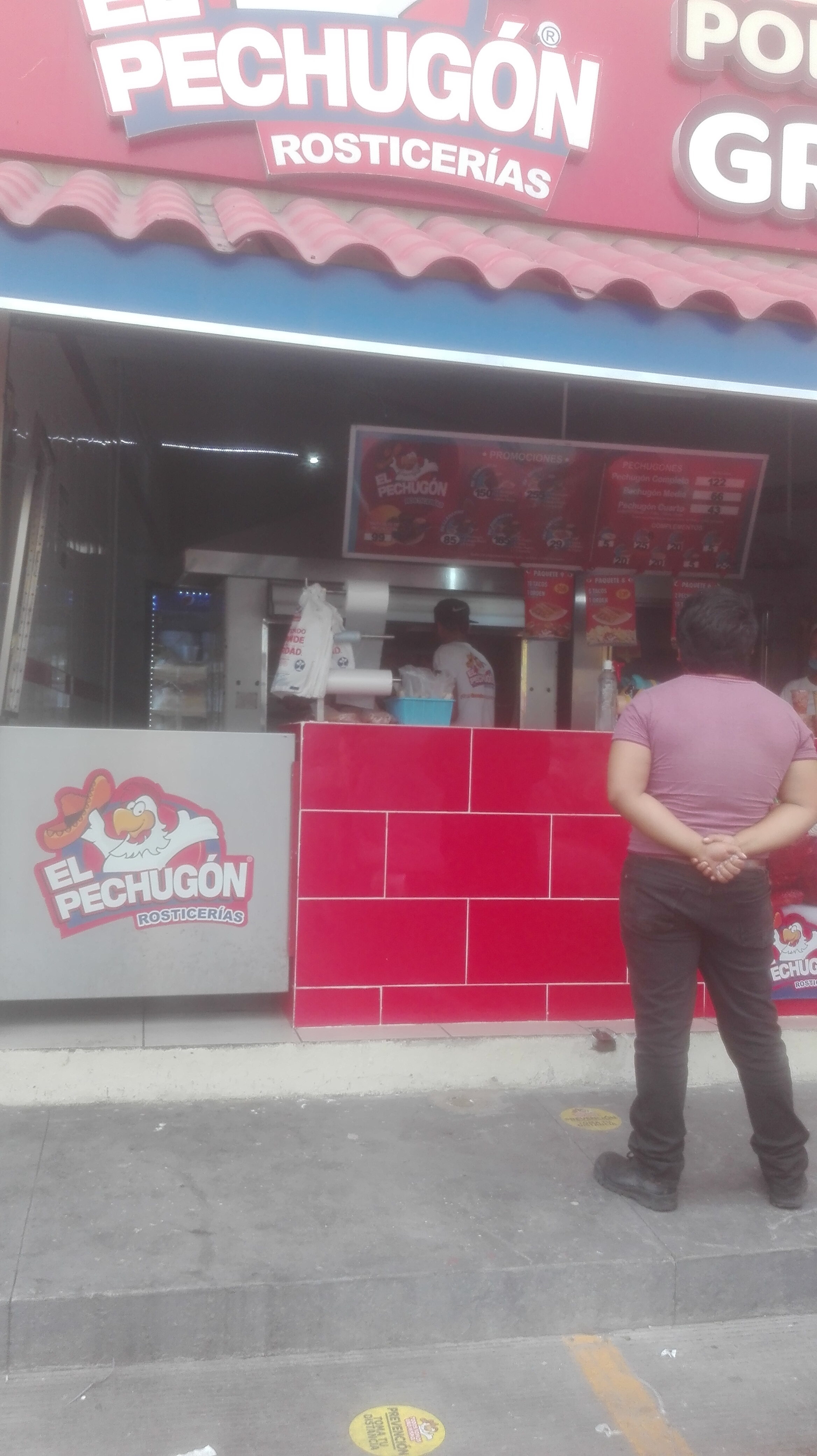 Pollo Pechugón Santa Fe image 9