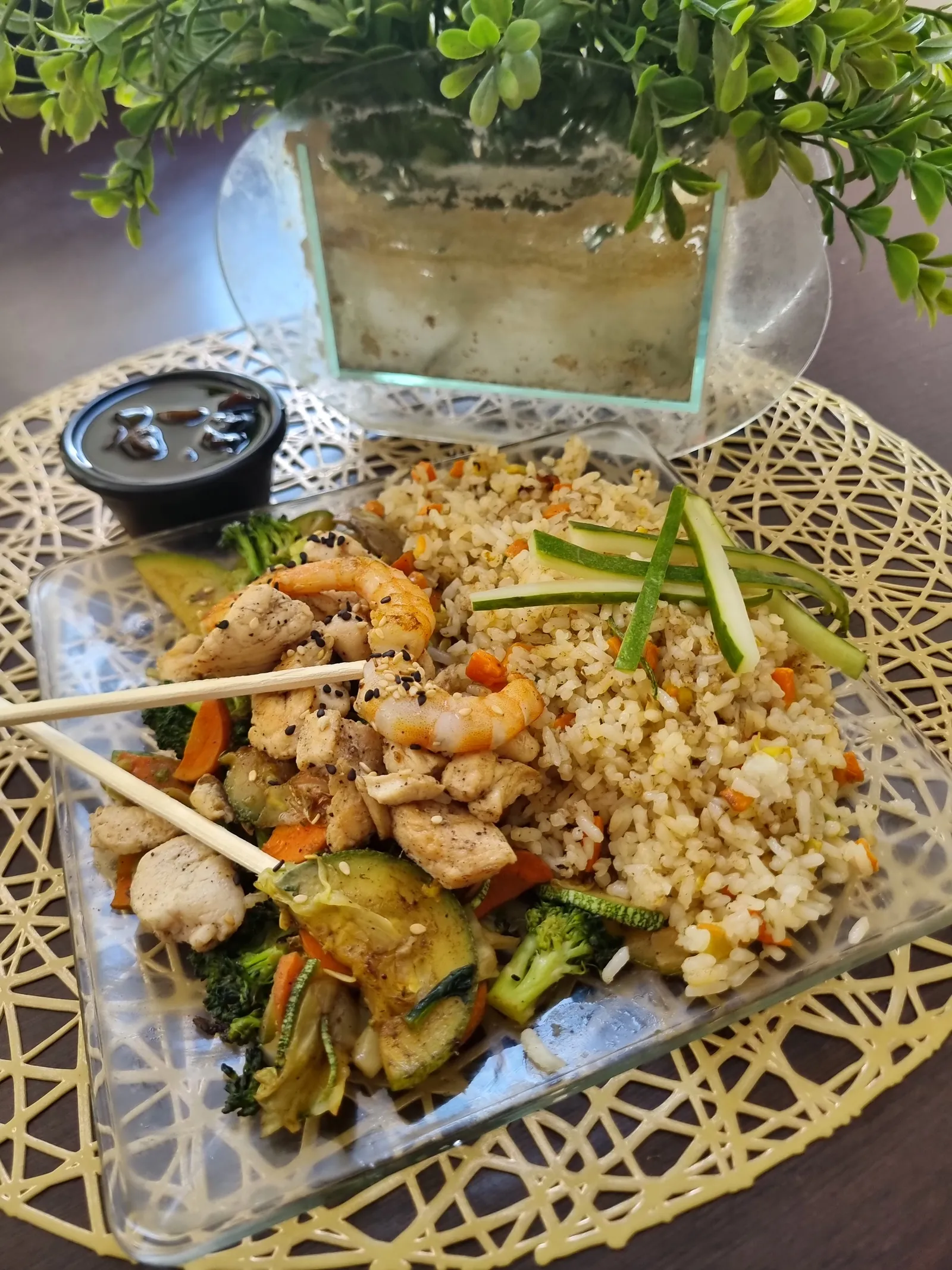 yakim sushi image 2