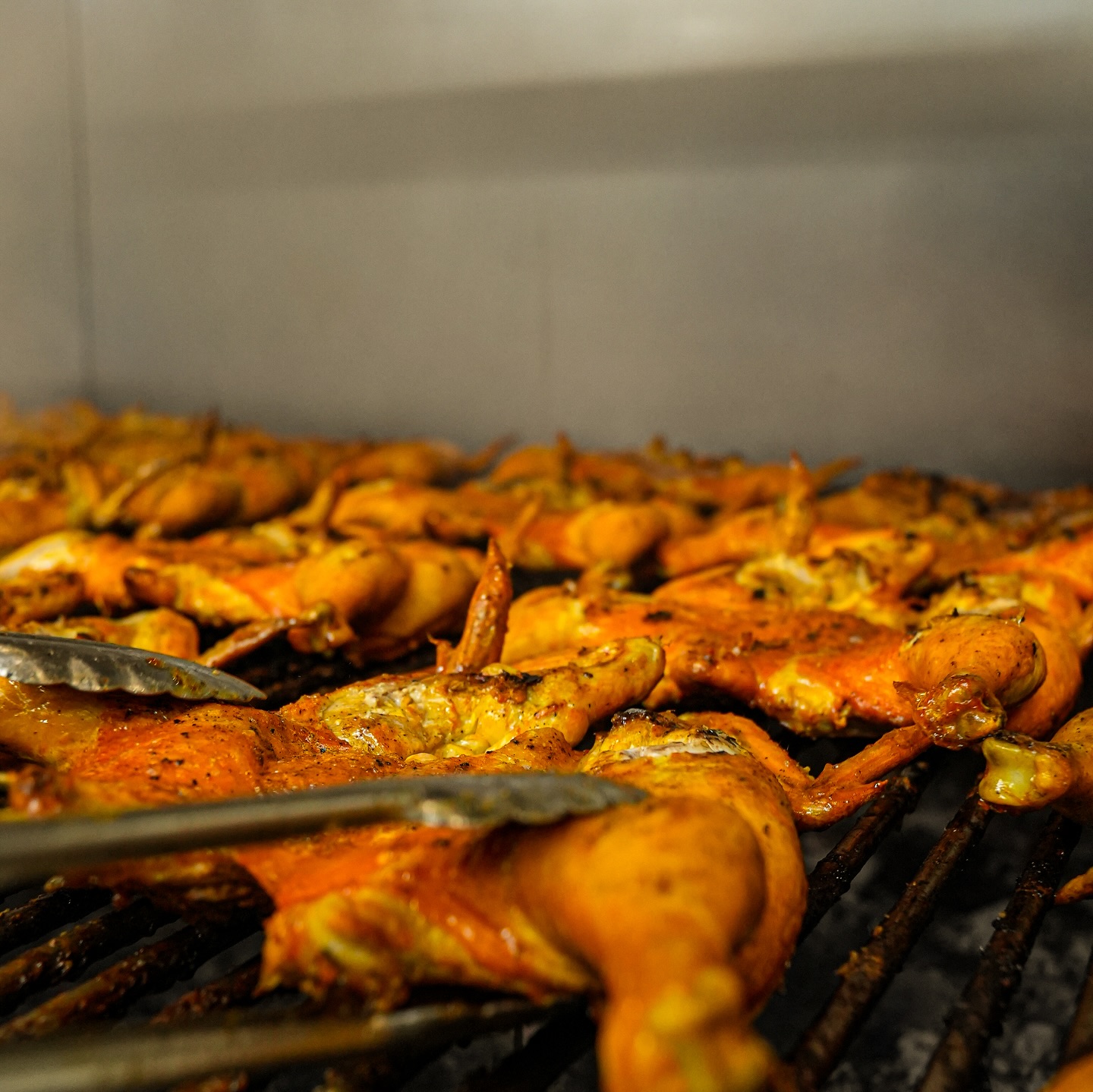 Pollos y Costillas Los Dos Carnales image 1