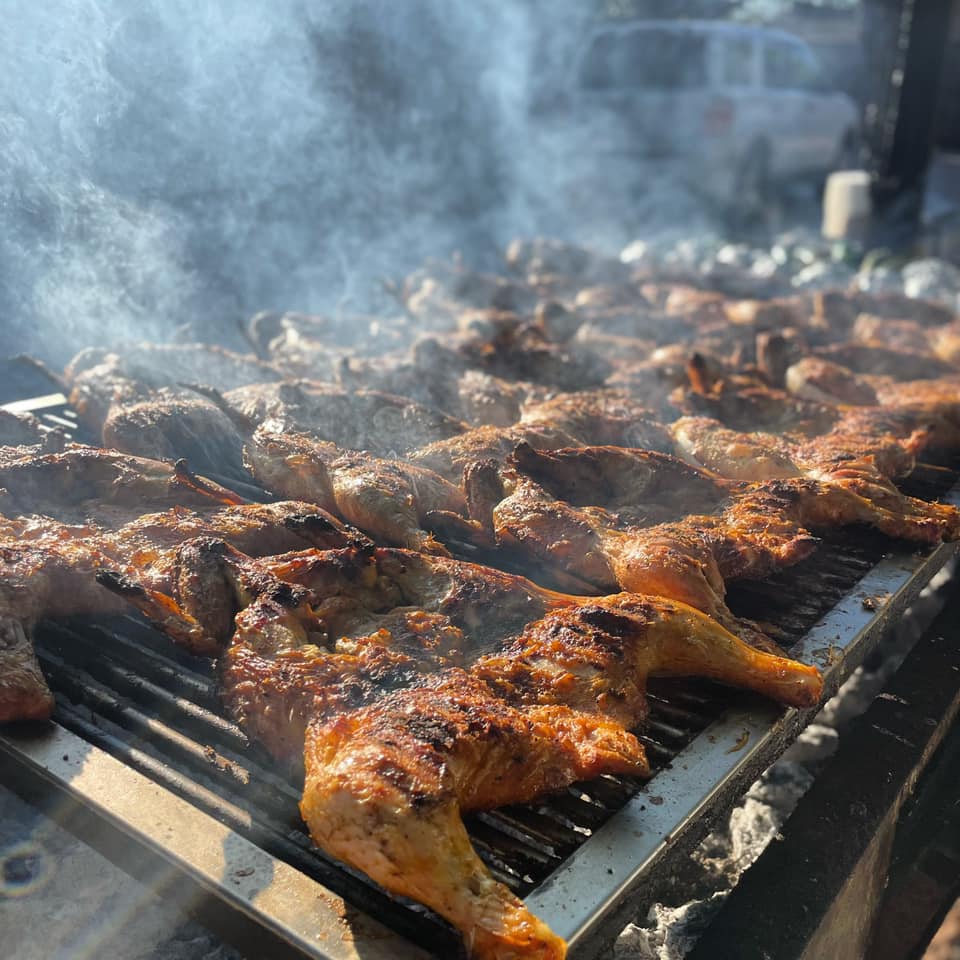 Pollos y Costillas Los Dos Carnales image 2