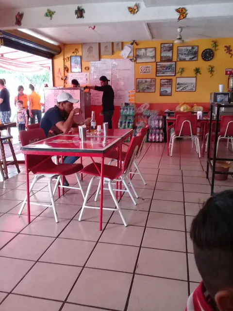 Tortas Y Mariscos JOS image 5