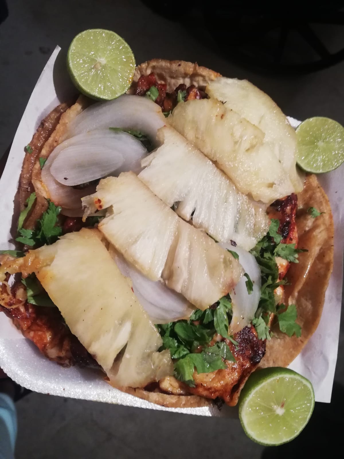 Los Gallitos Taquería's Y Antojitos Mexicanos image 1