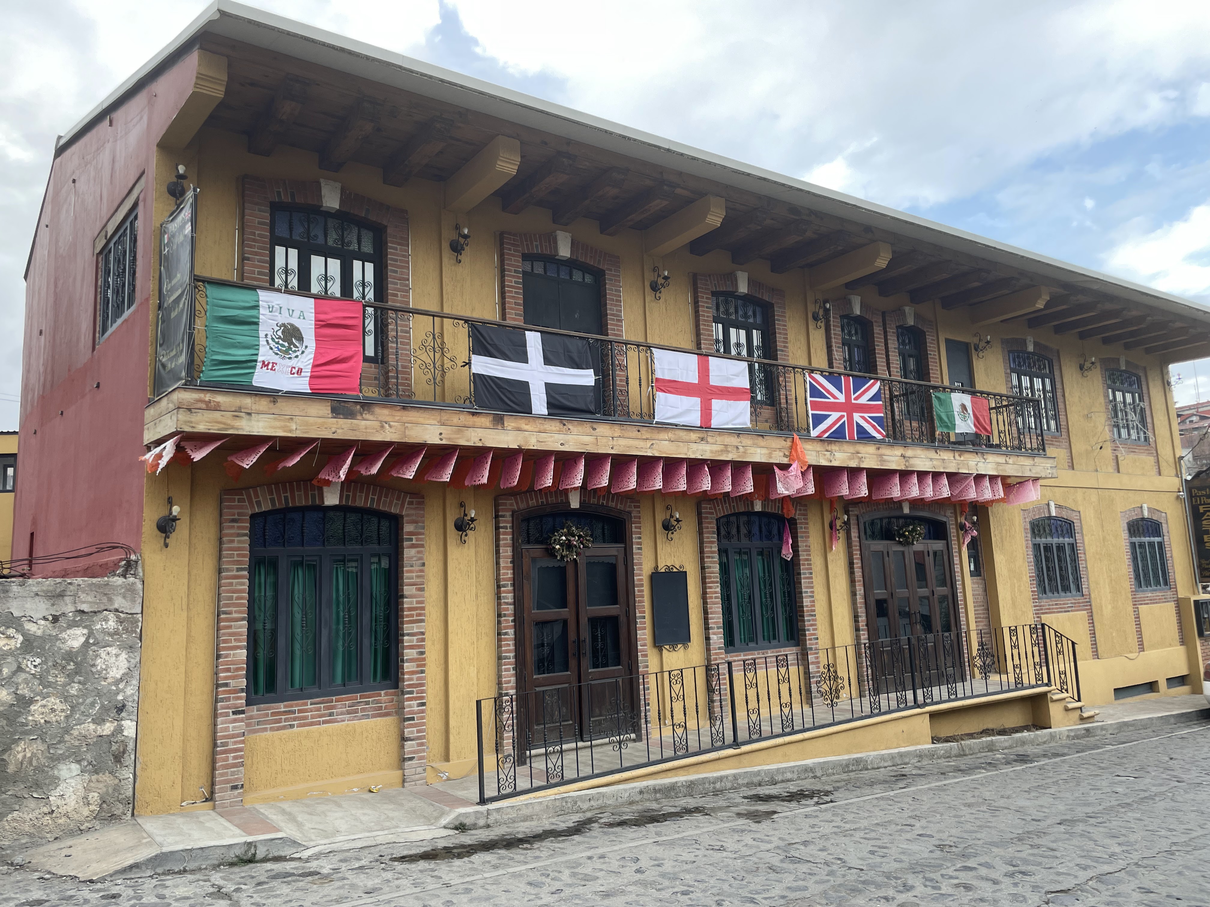 Pastes "El Portal" image 2