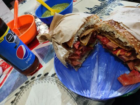 Tortas Las Perronas image 3