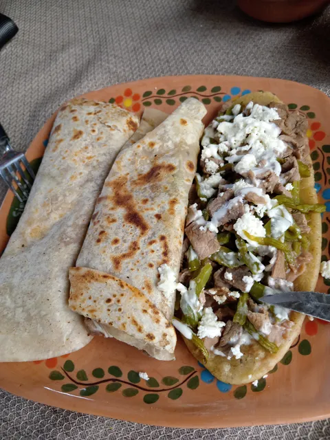 Sierra Bonita. image 1