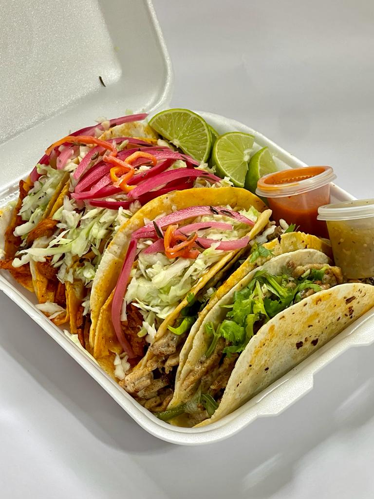 Brother's Chicken image 5