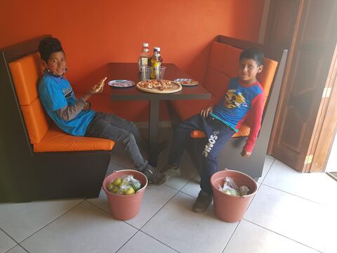 PIZZALO´S image 4