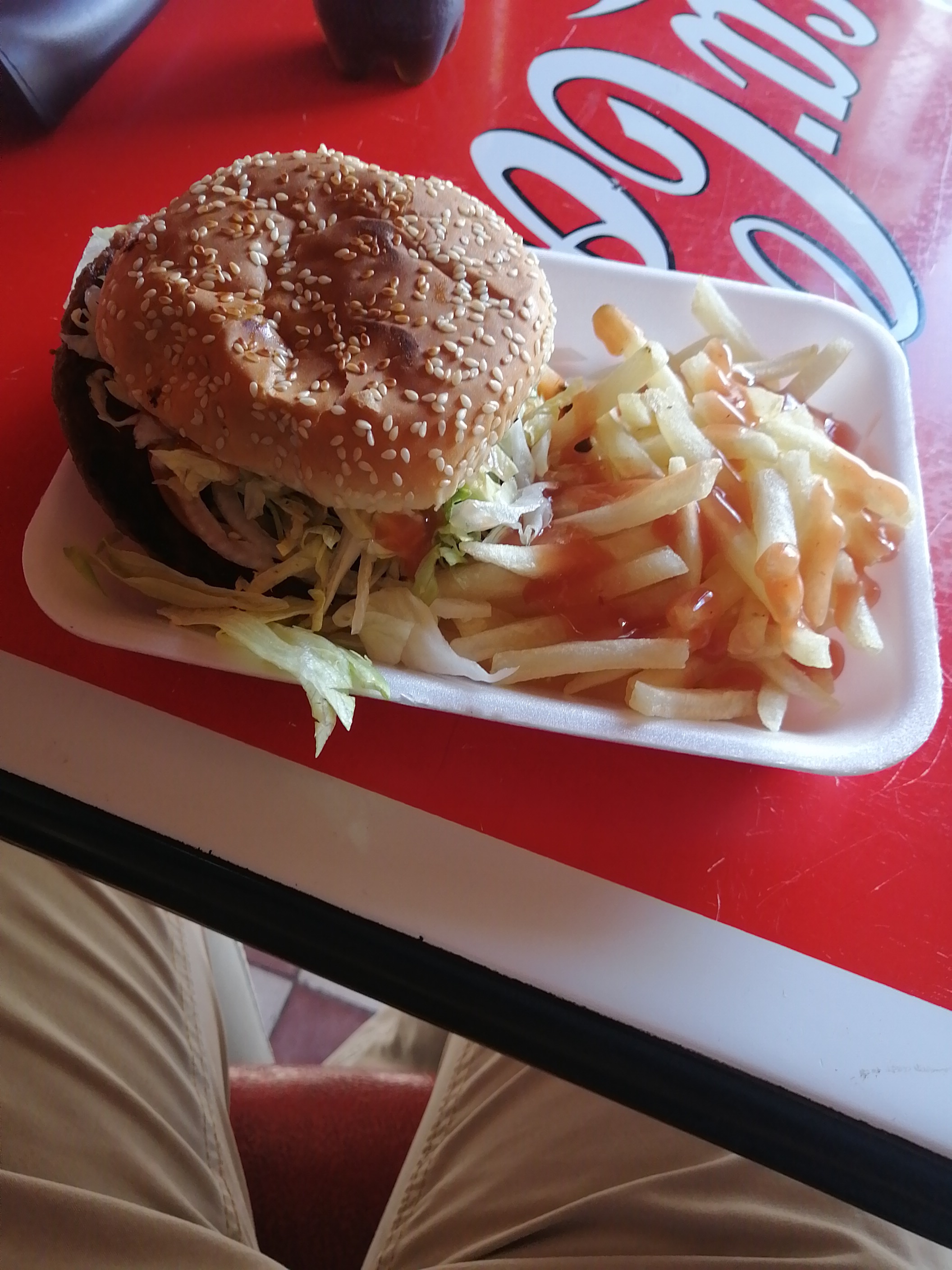 Loncheria Edgar image 3