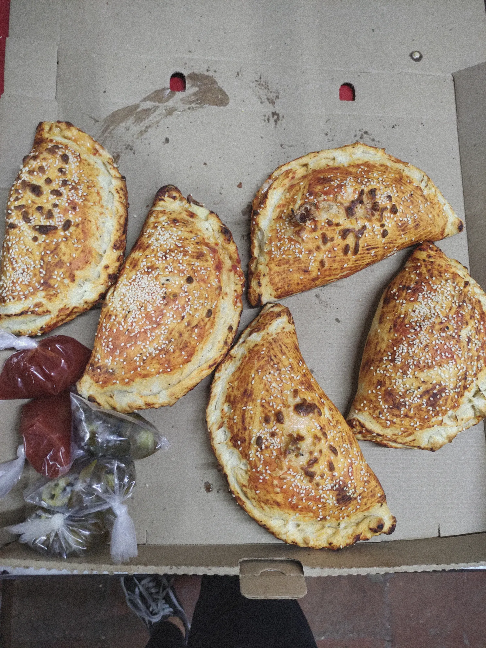 GUARRINIS PIZZAS image 10