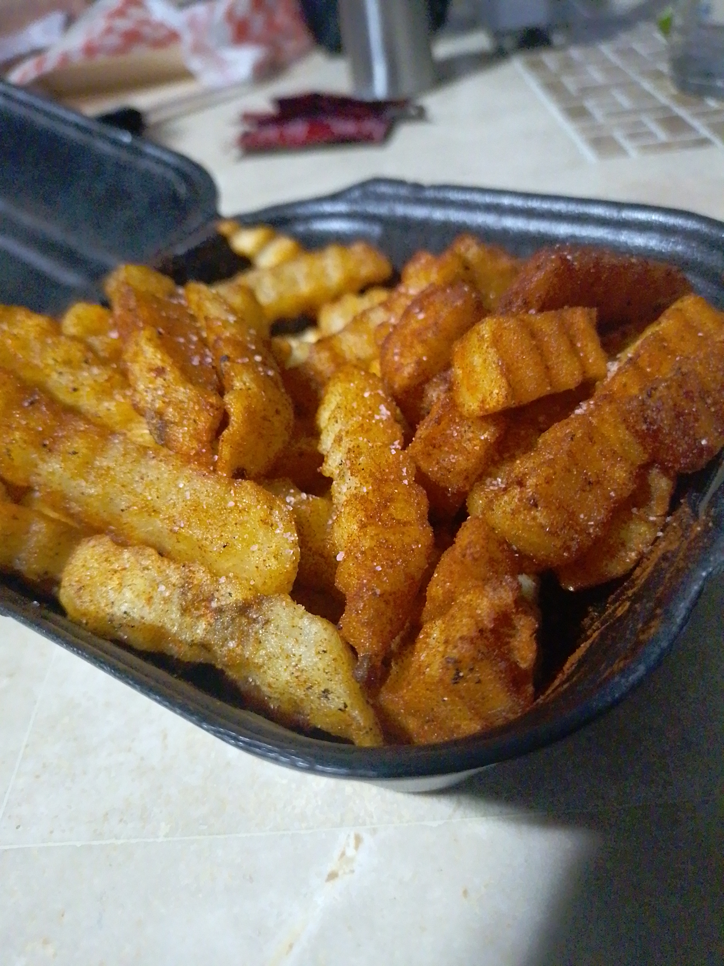 Hamburguesas “Los Primos” image 2