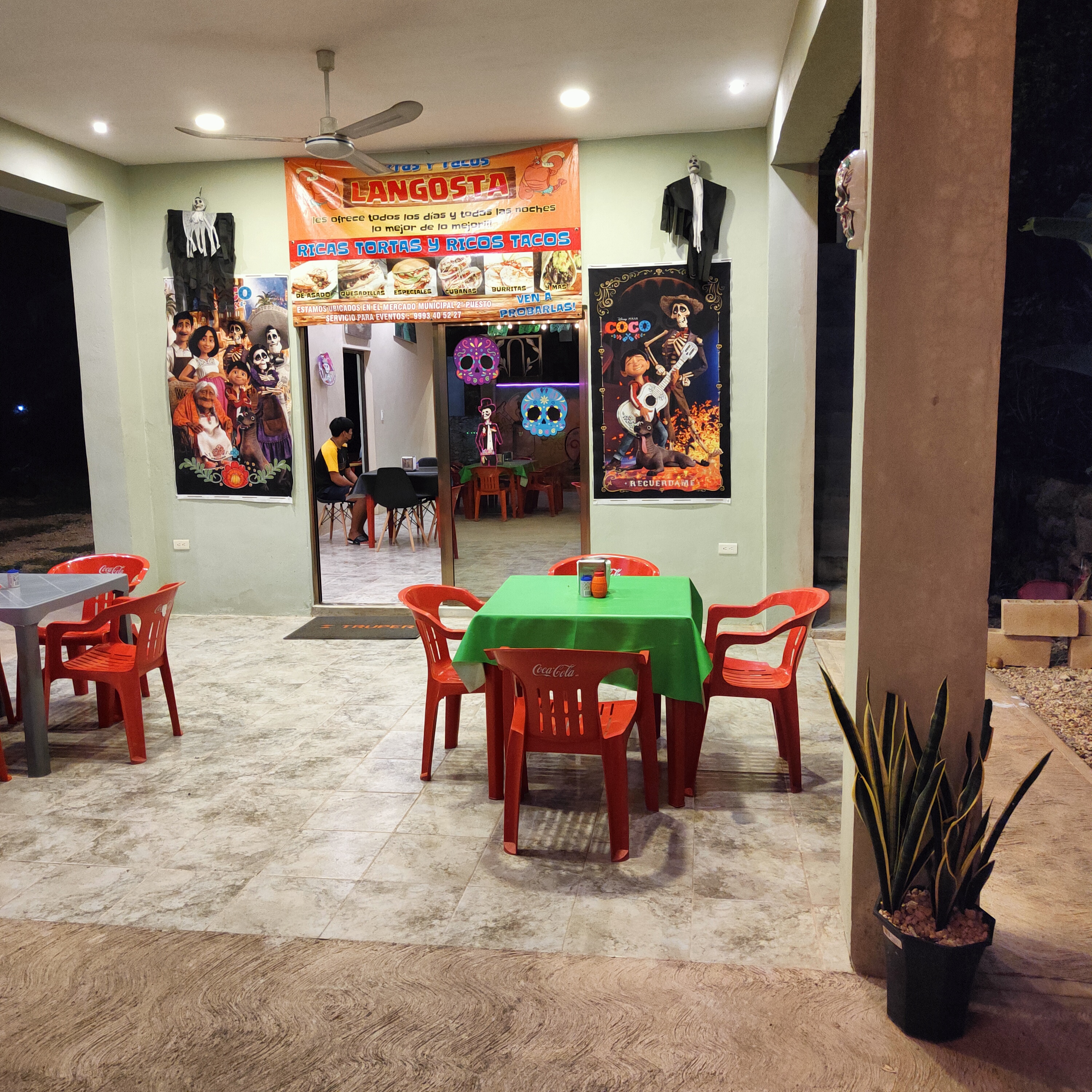 Tortas y tacos langosta image 1