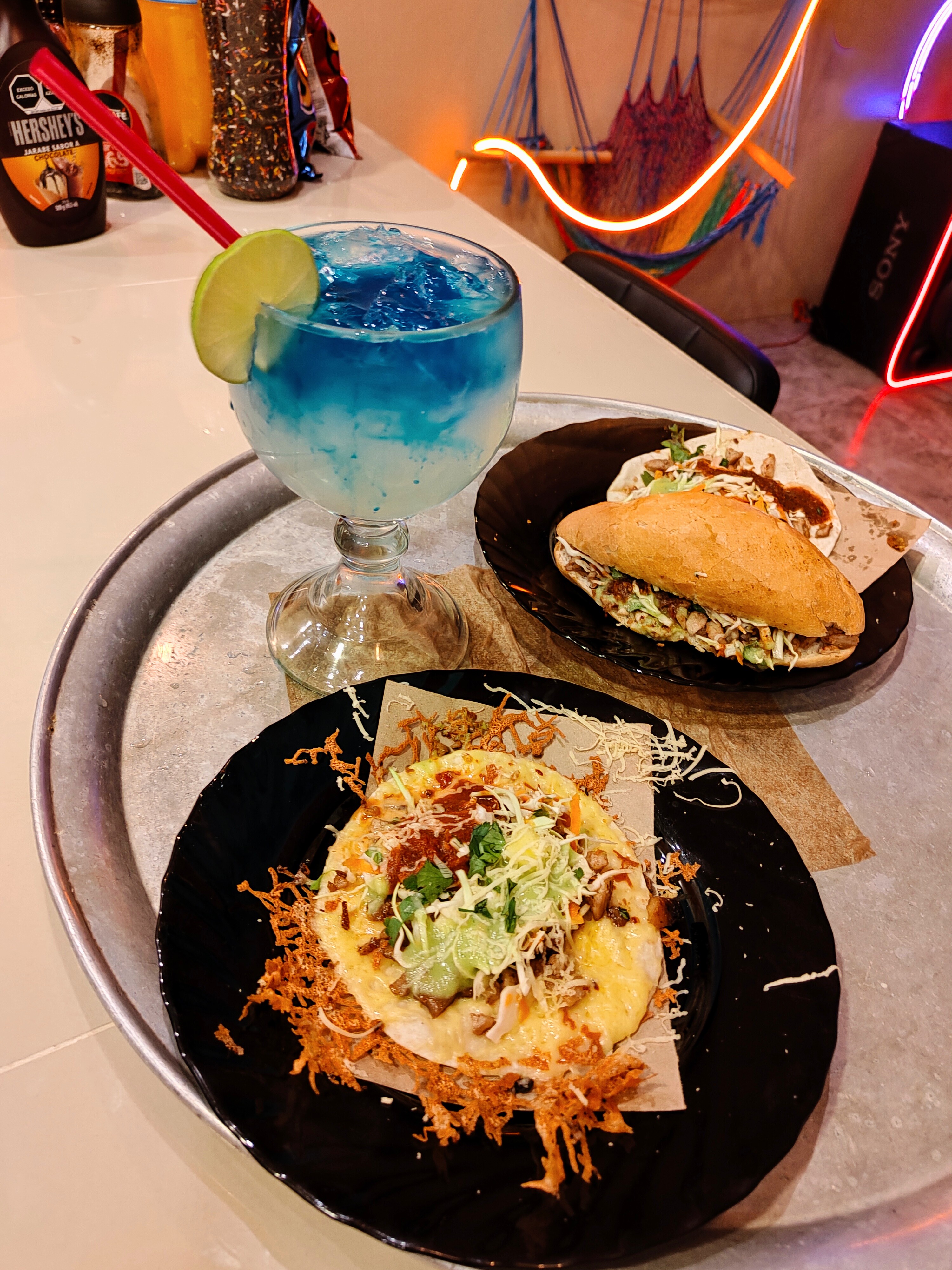 Tortas y tacos langosta image 7