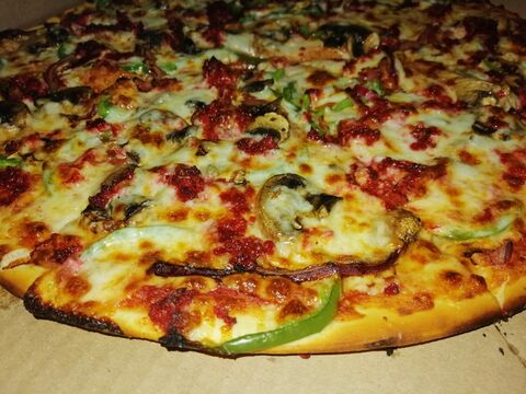 Pizzoleros image 1