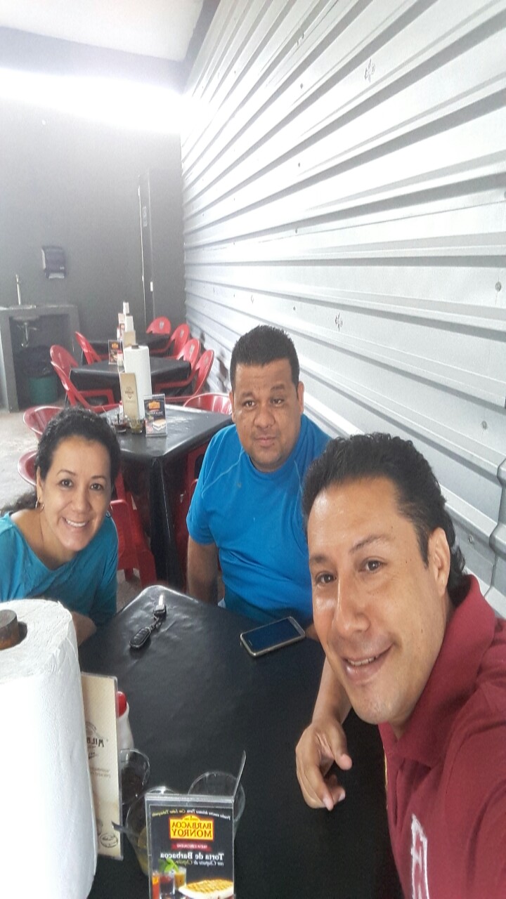 Monroy Comida Tradicional image 8