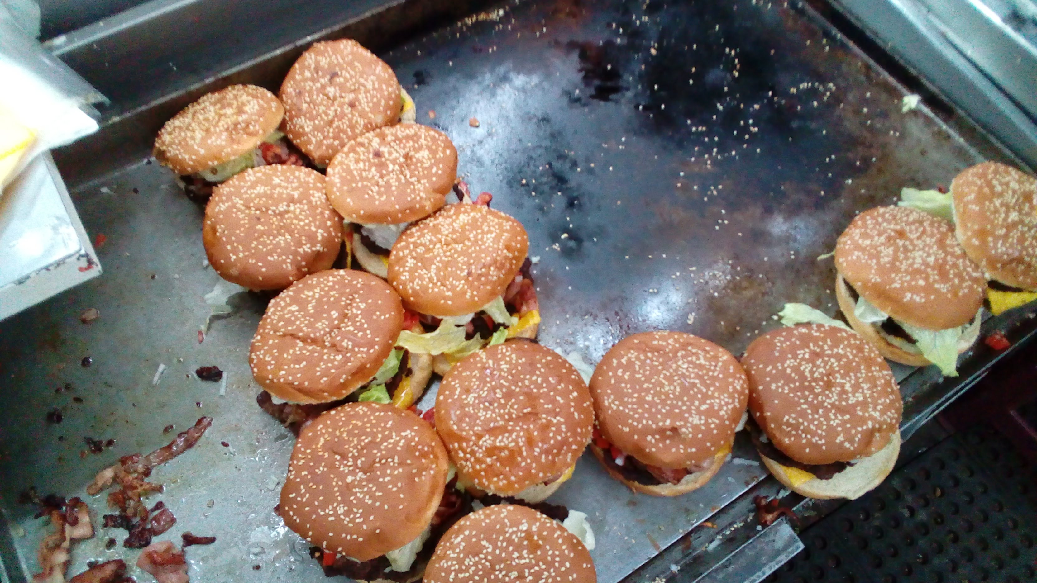 Charly Hamburguesas image 3