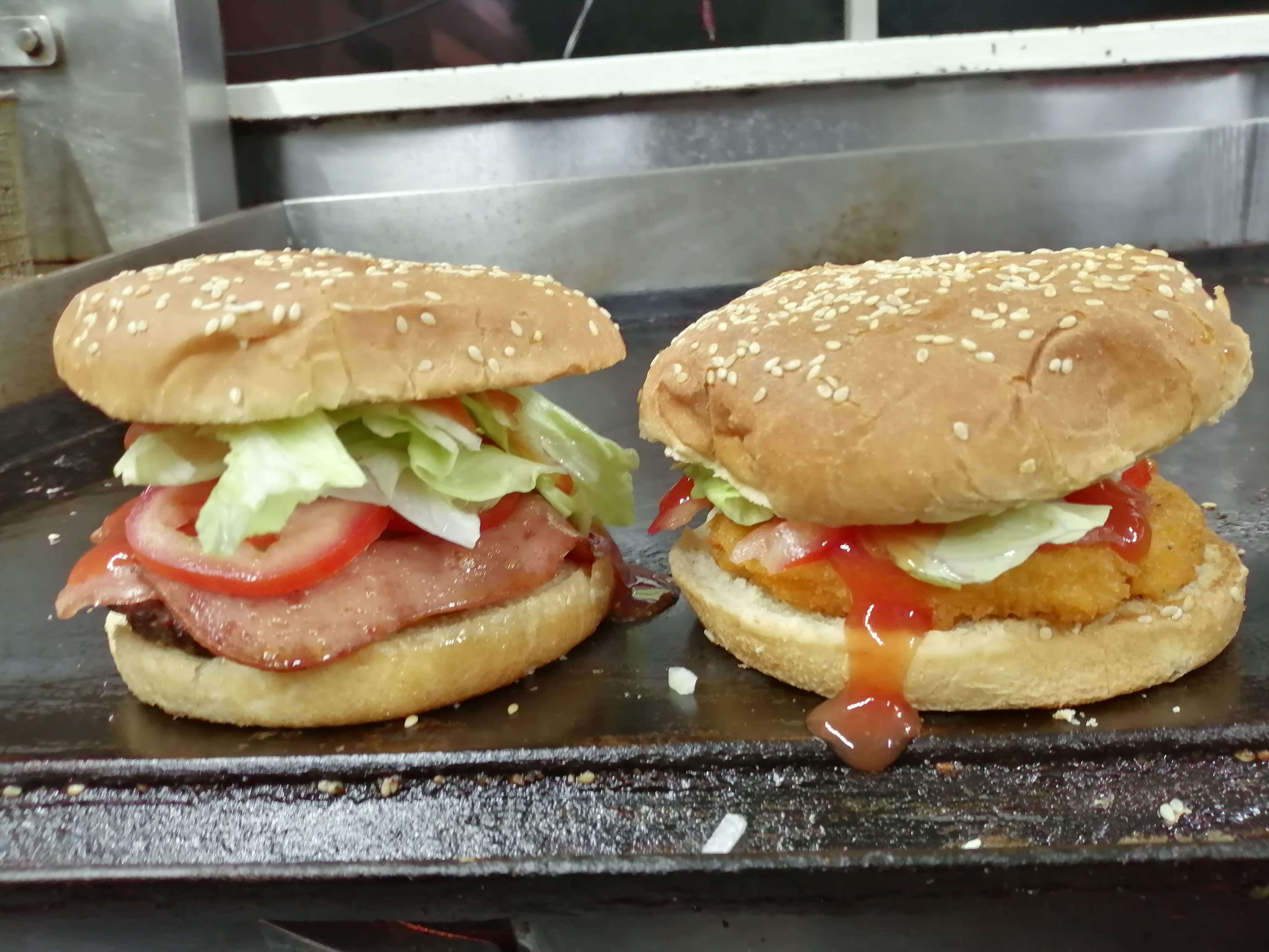 Charly Hamburguesas image 5