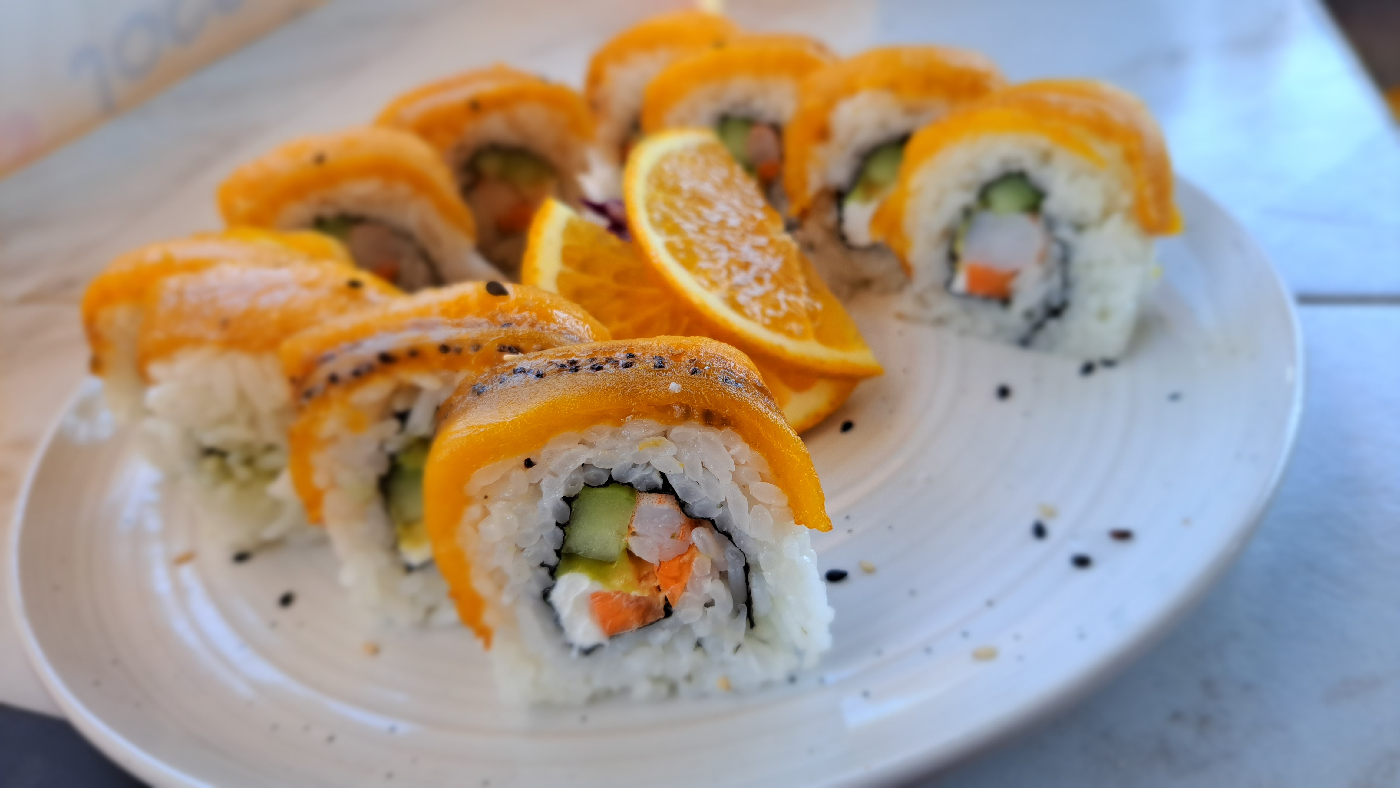 EL CHINO SNACKS AND SUSHI image 1