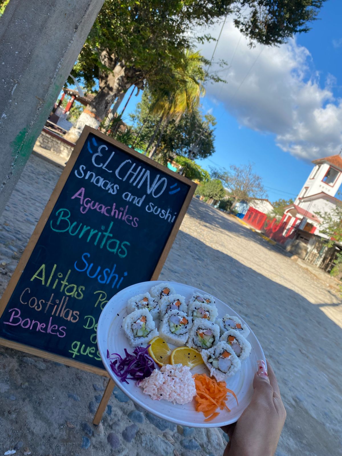 EL CHINO SNACKS AND SUSHI image 8