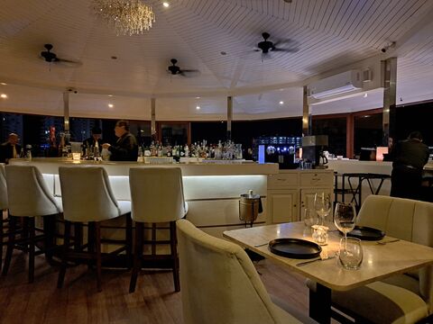 36 Restaurante-Lounge image 4