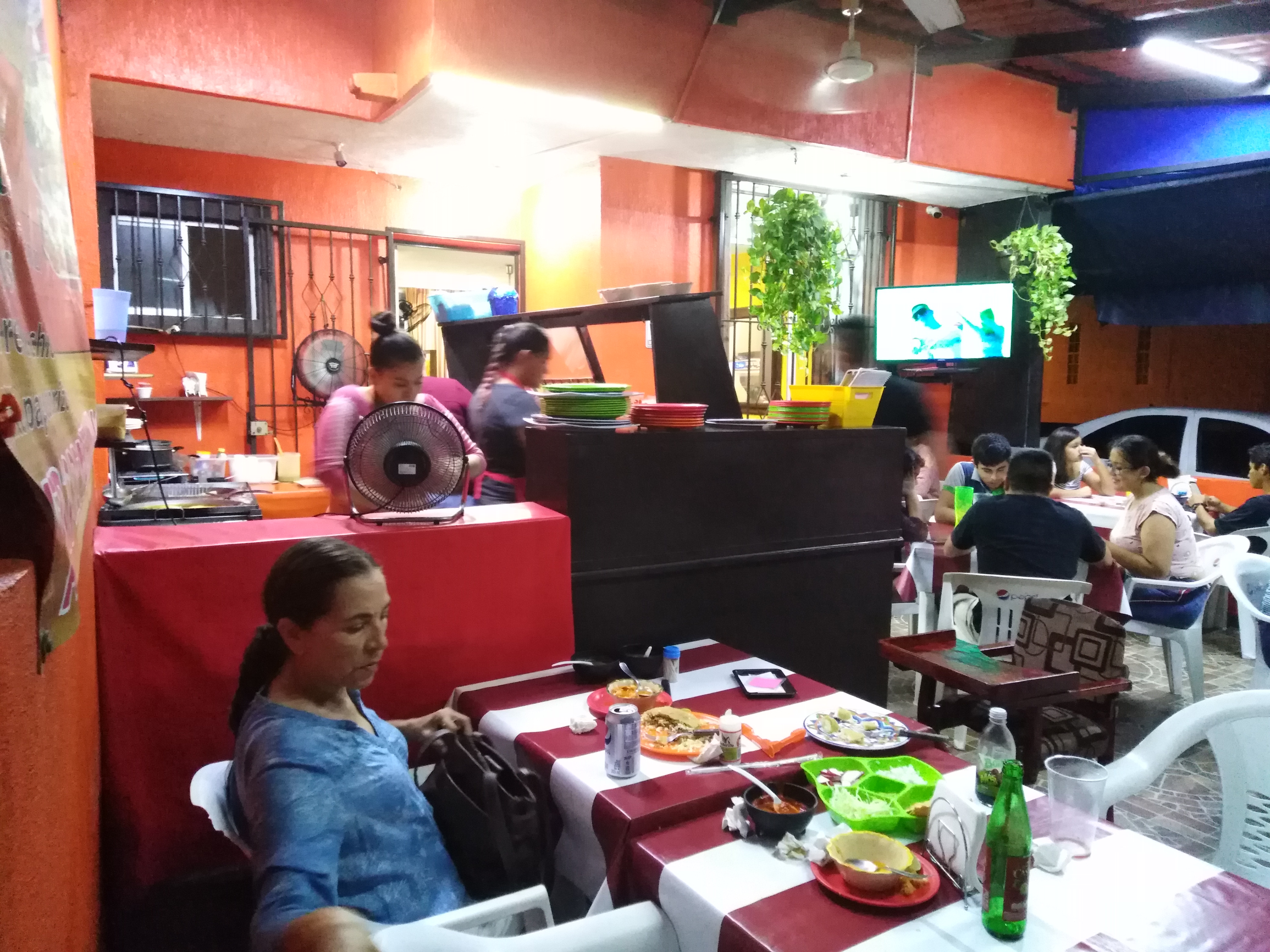 Cenaduría Coyoacan manguito image 6