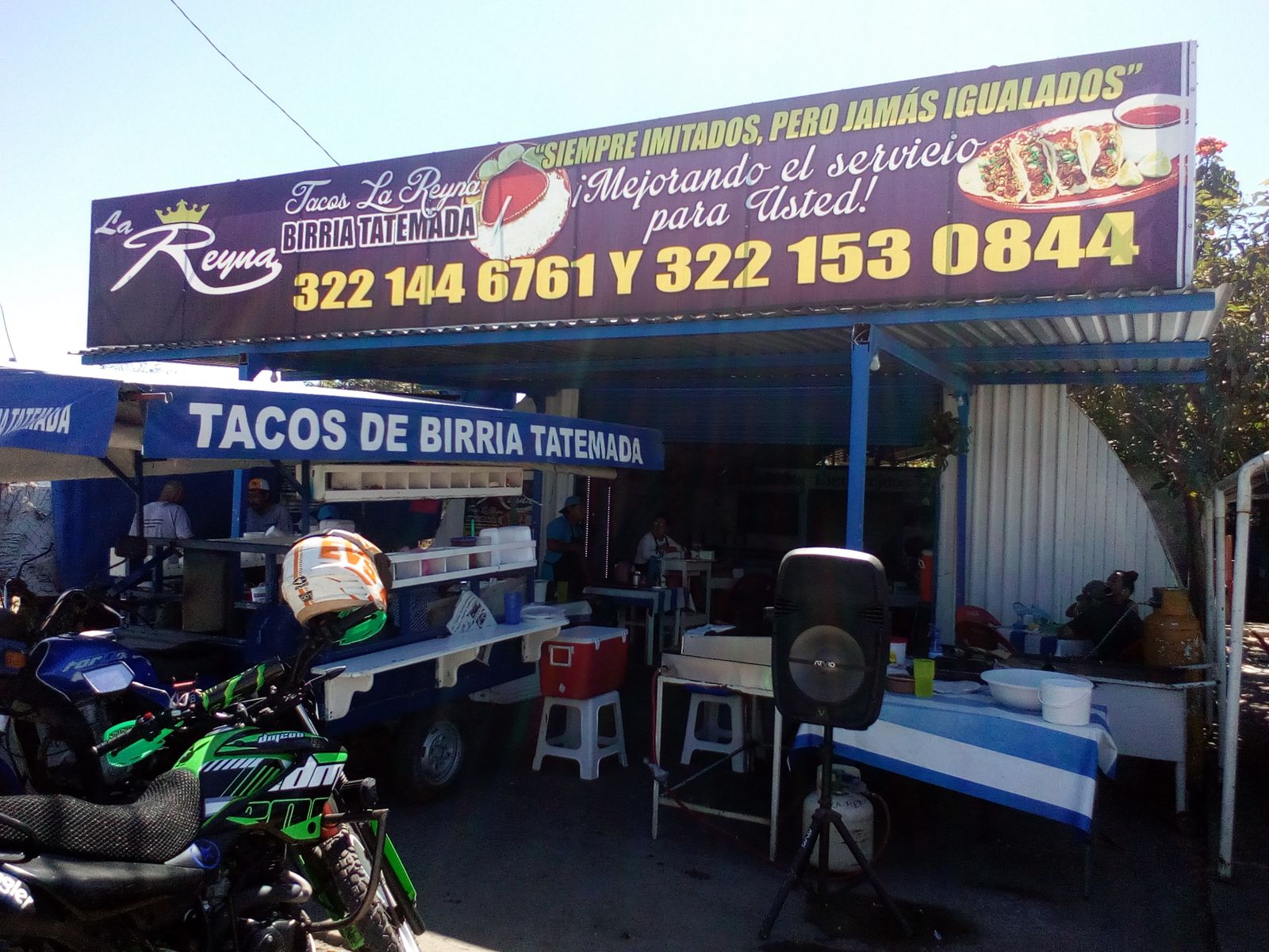 Tacos de Birria La Reina image 1