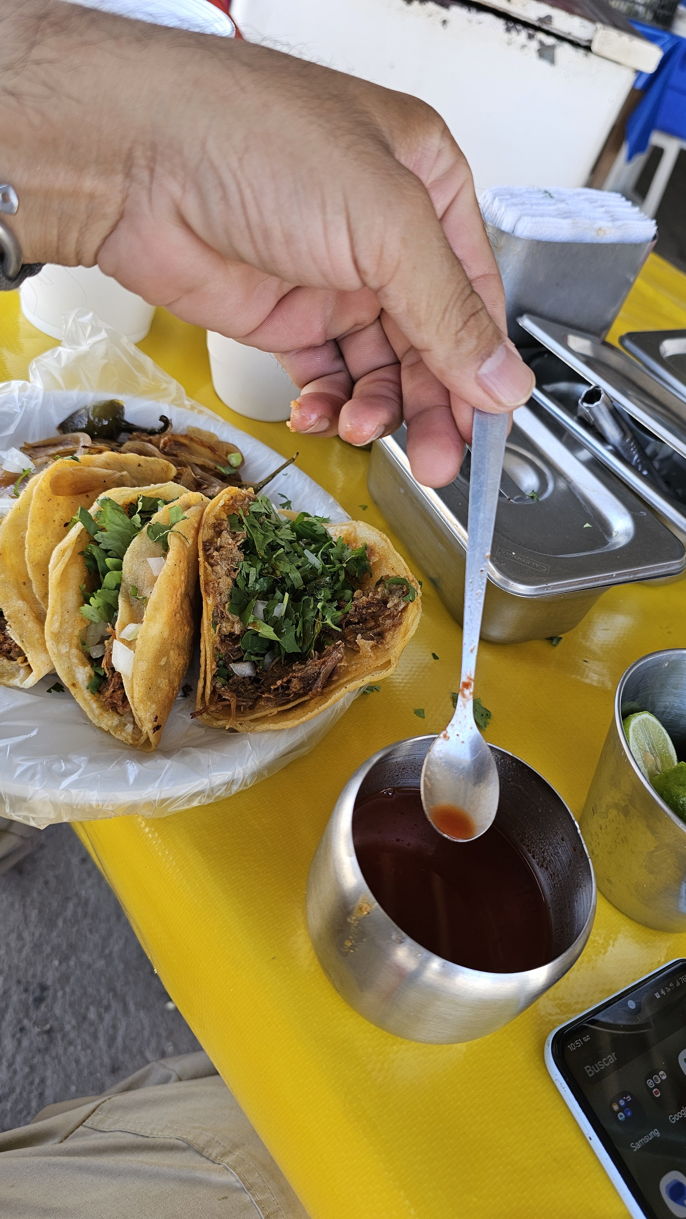 Tacos de Birria La Reina image 3