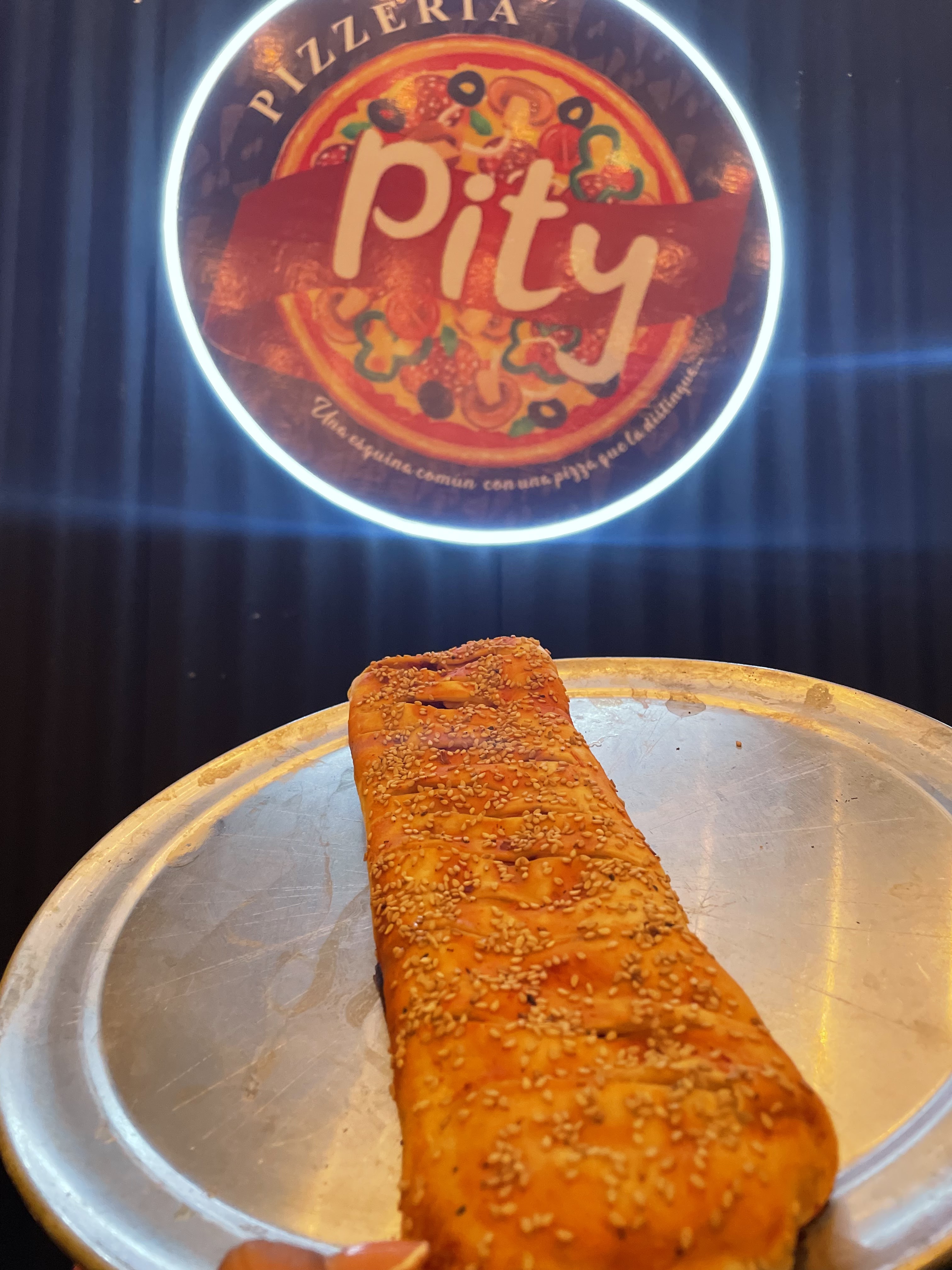 Pizzería pity image 4