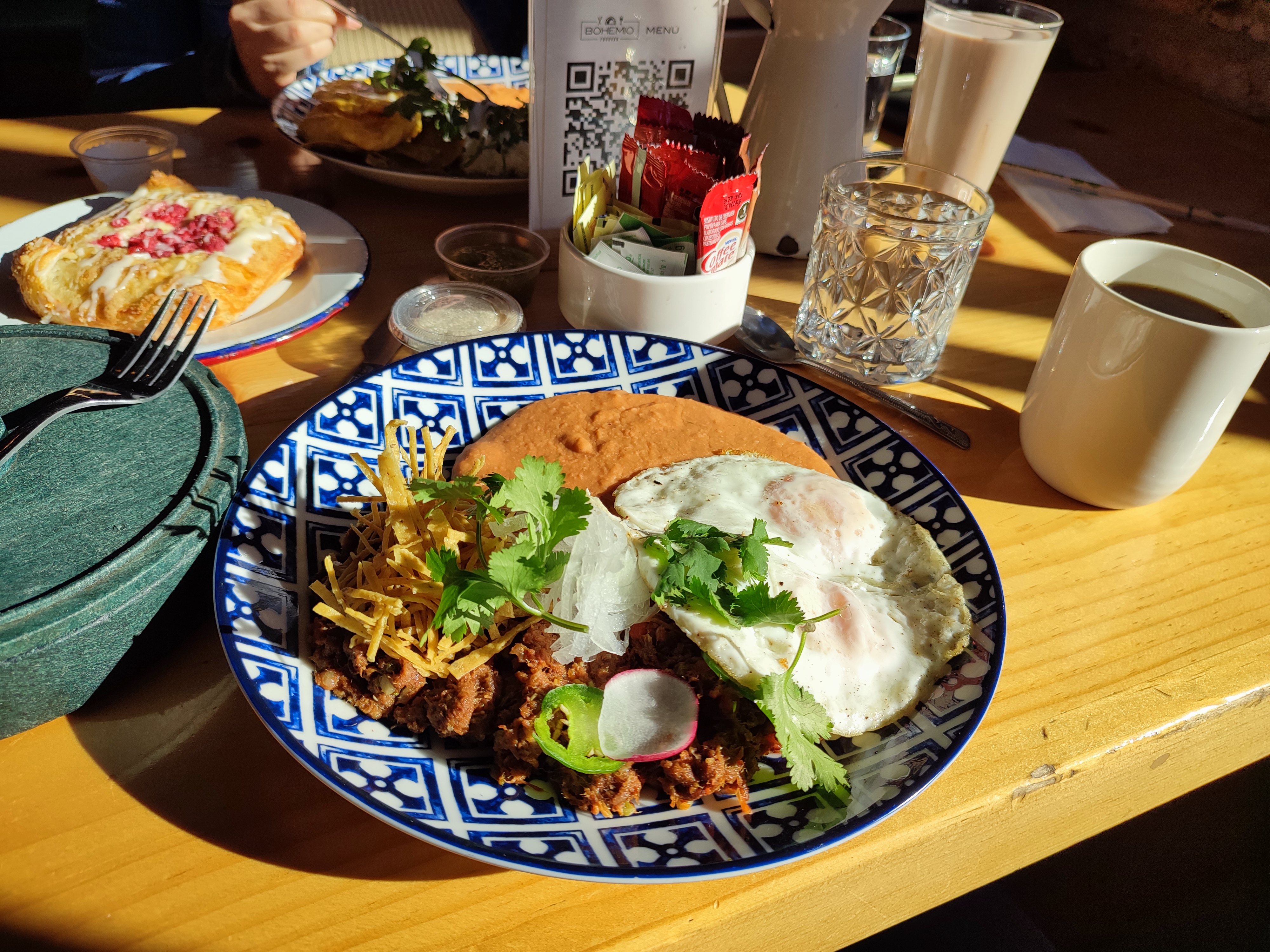 BOHEMIO FOOD VAN image 2