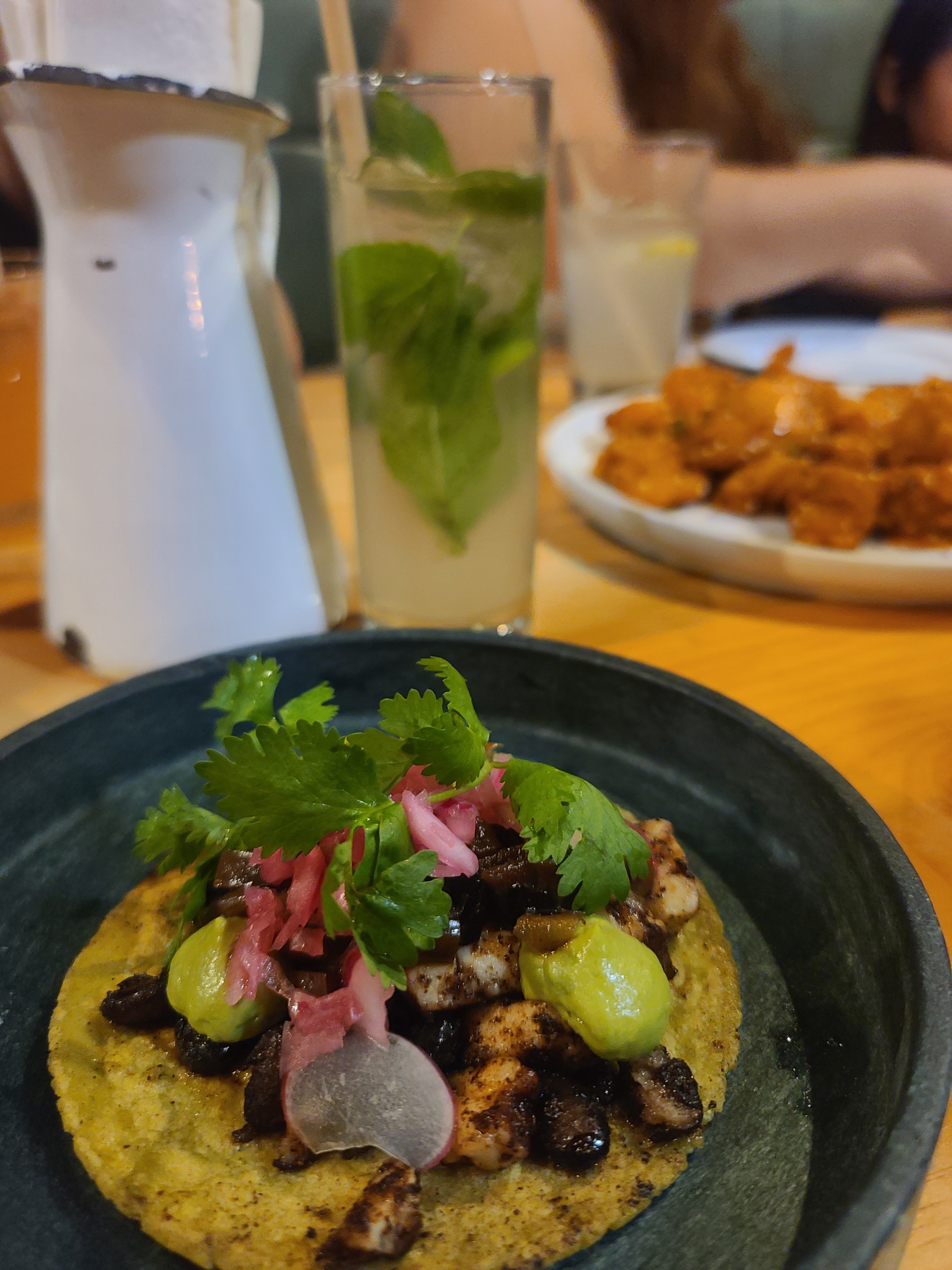 BOHEMIO FOOD VAN image 7