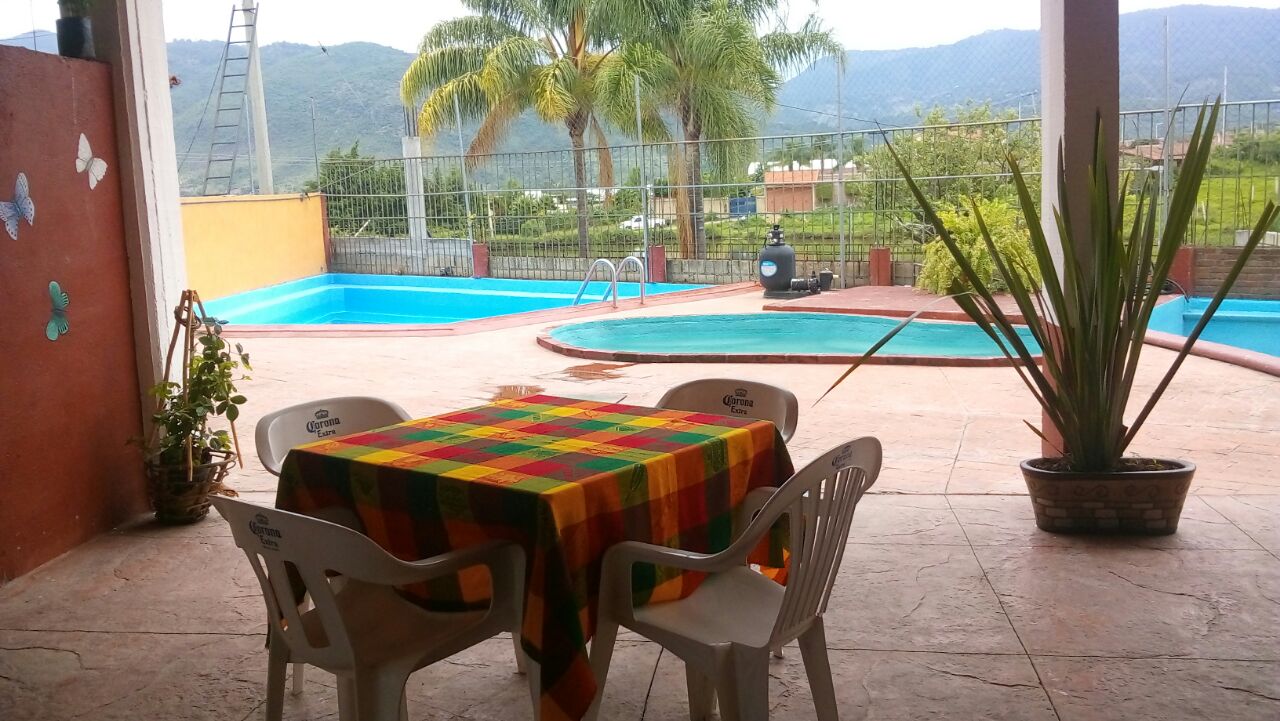 Las Gardenias. image 4