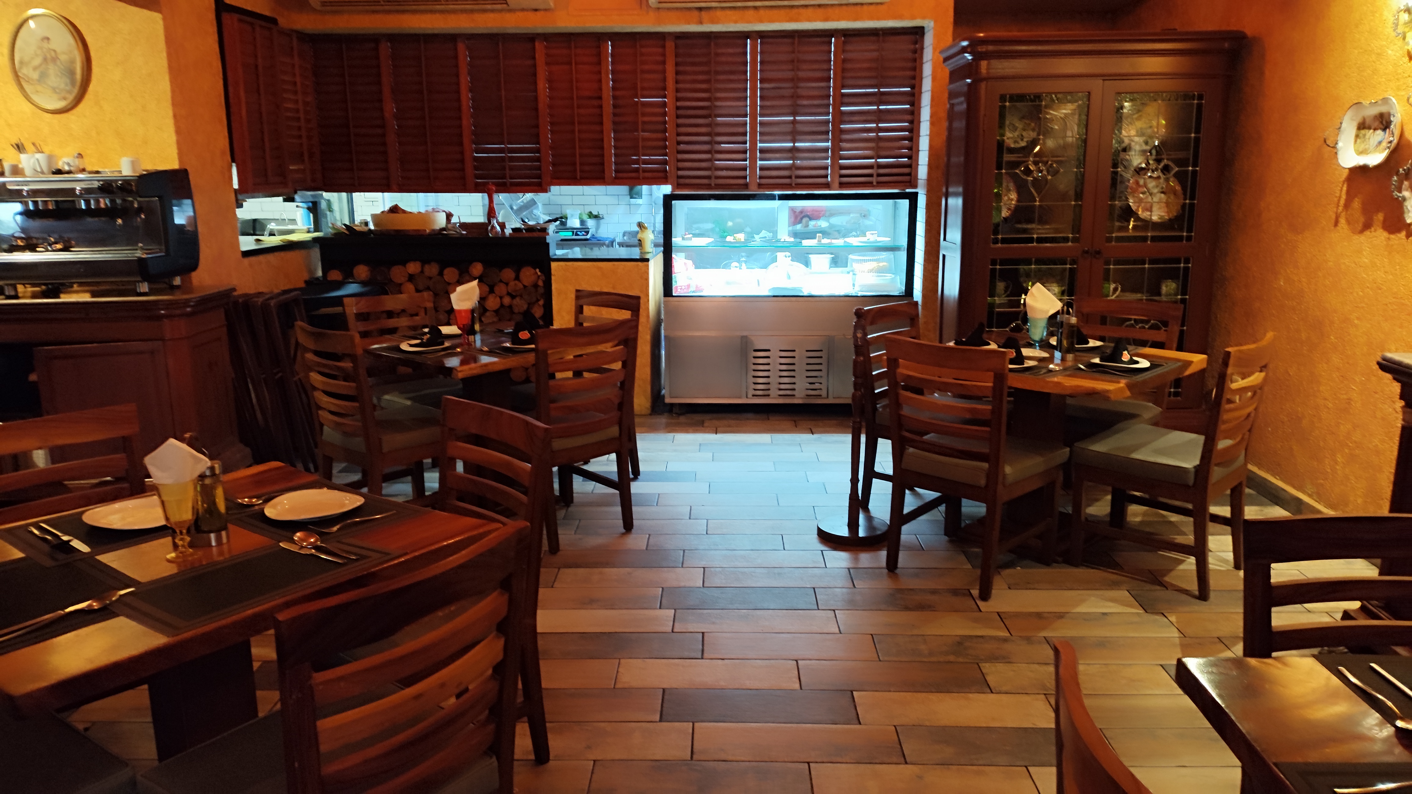 Questa Pasta image 5