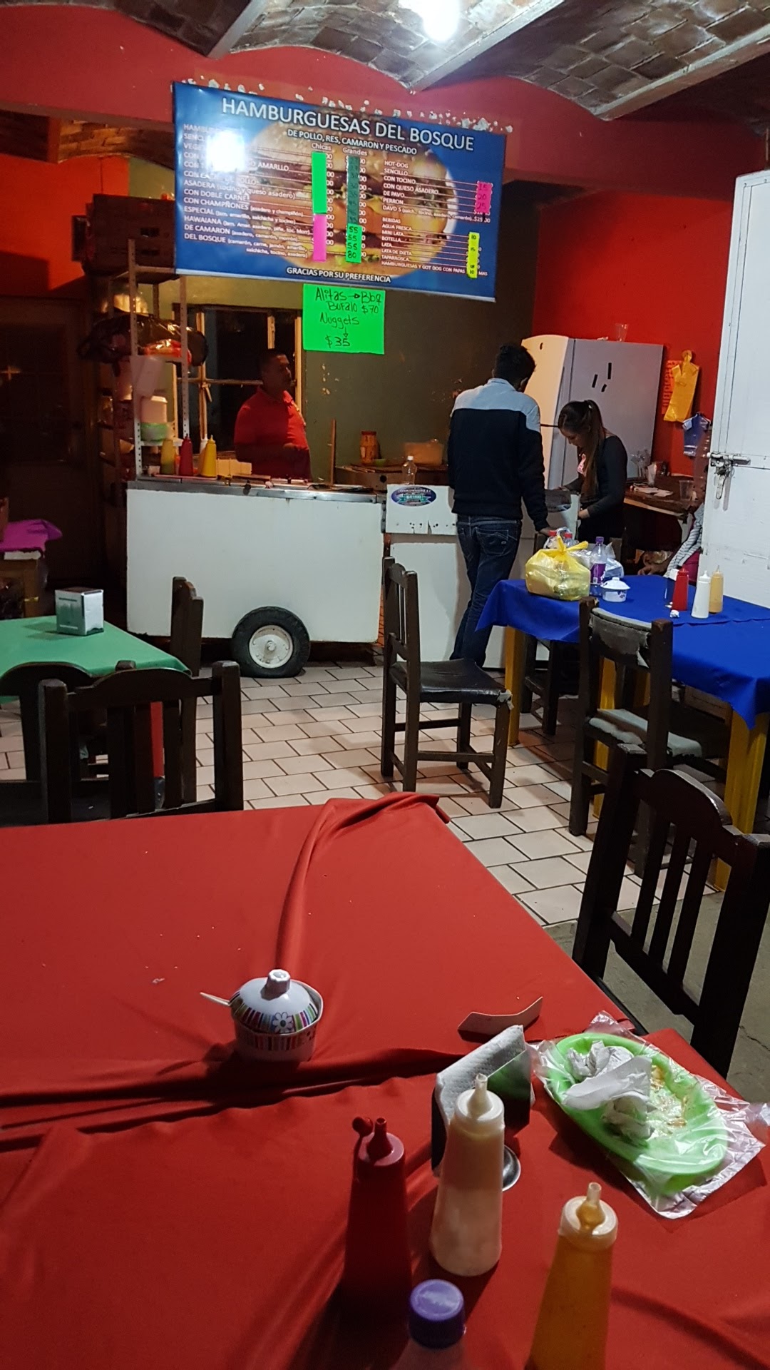 HAMBURGUESAS DEL BOSQUE image 6