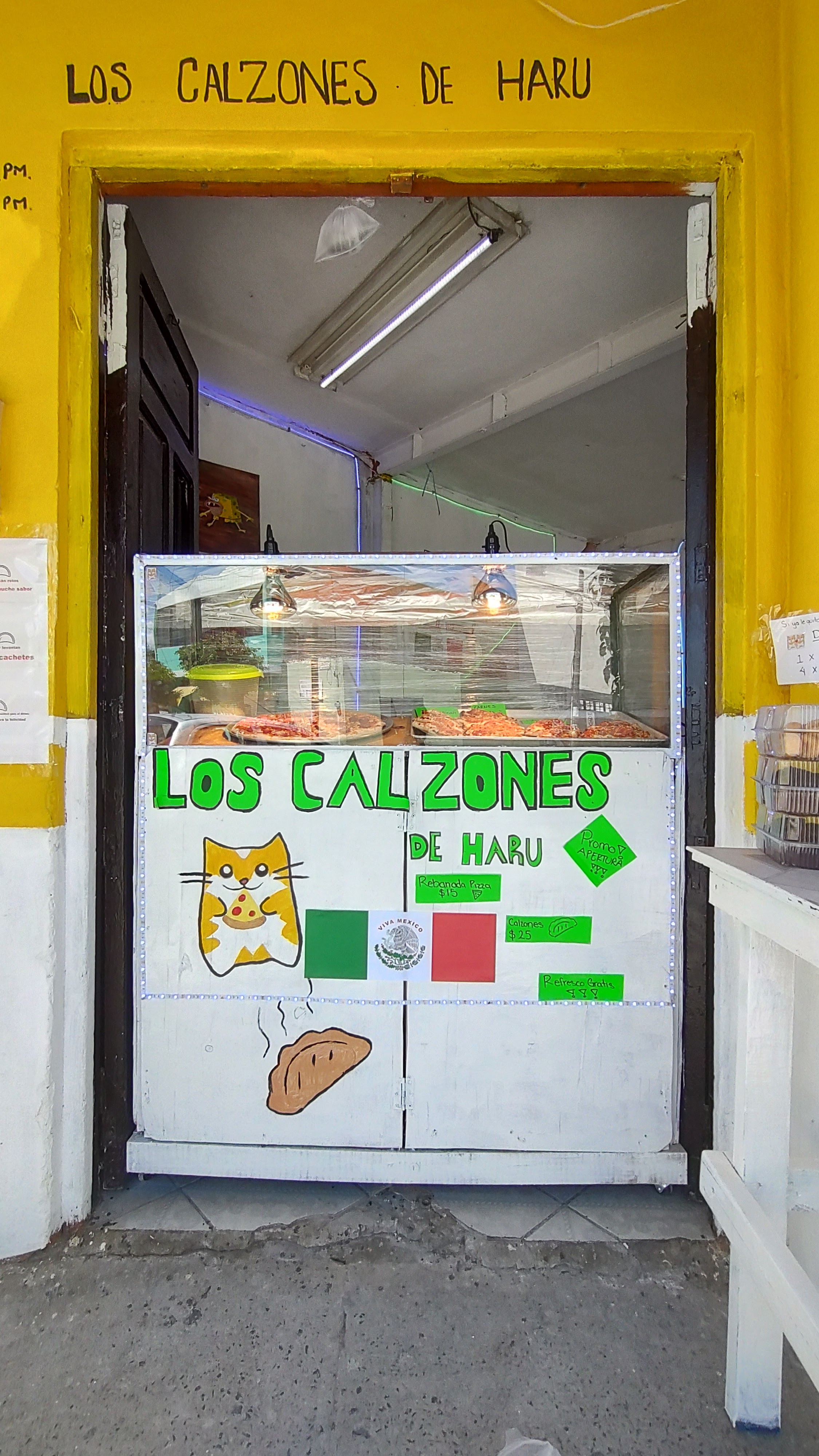 Los Calzones de Haru image 1