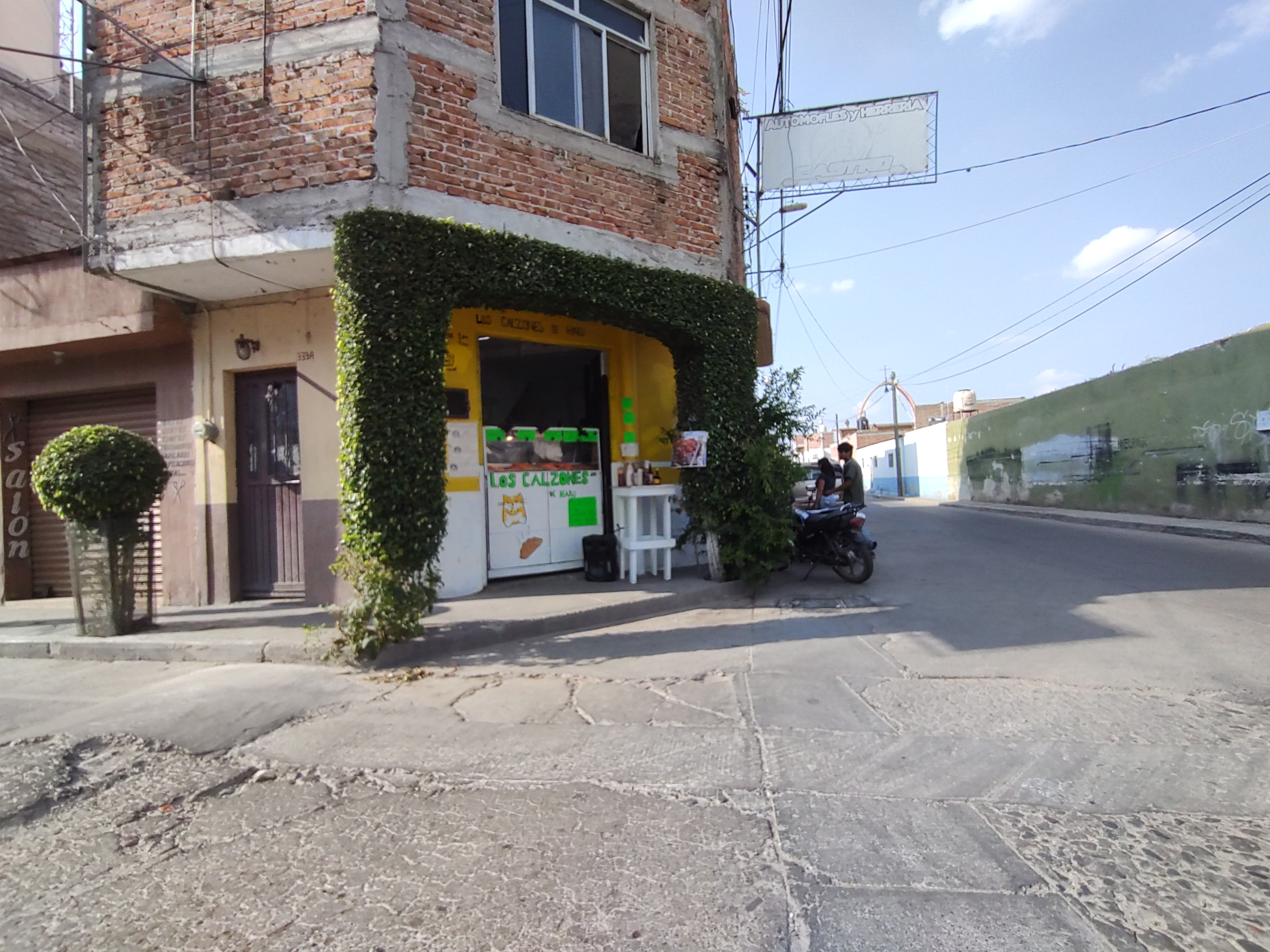 Los Calzones de Haru image 3