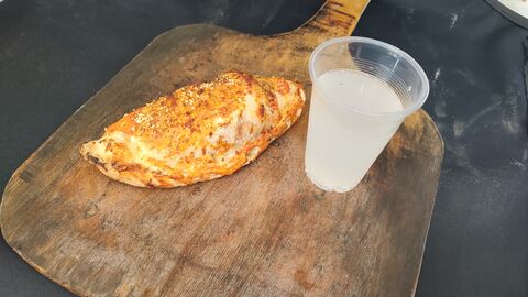 Los Calzones de Haru image 6