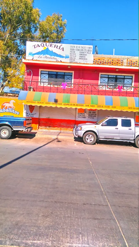 Taqueria La Montaña image 2