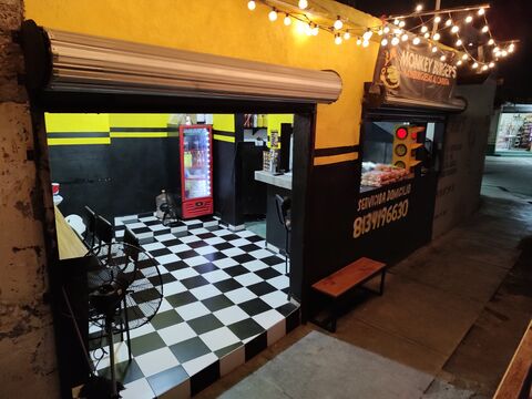 Monkey Burguer's image 1
