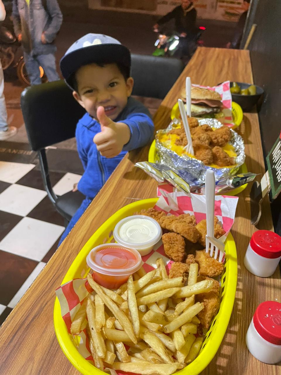 Monkey Burguer's image 3