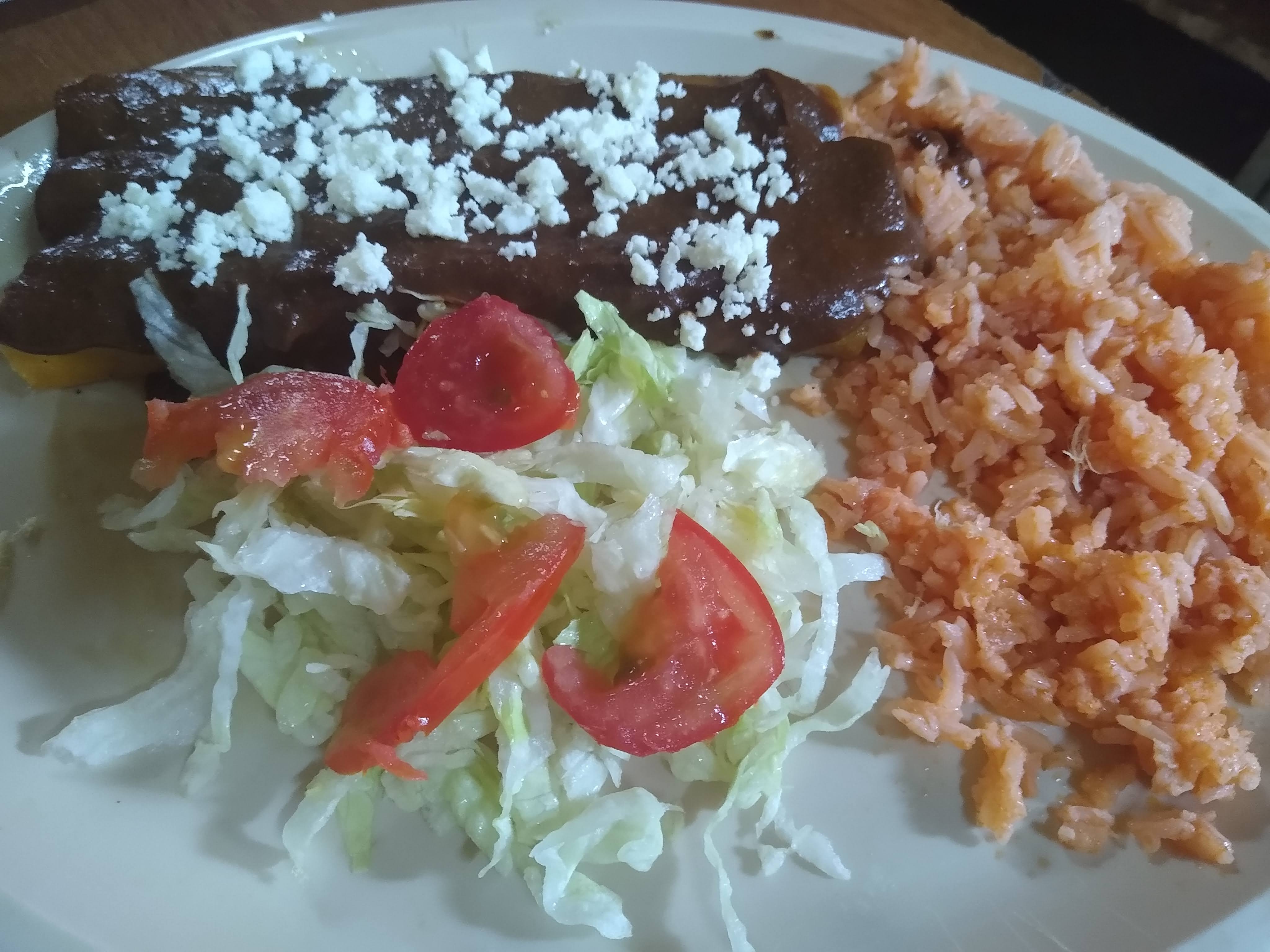 Pollos y Siberia Don Beto image 5