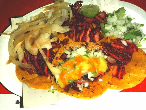 Los Famosos TACOS "EL BAR" image 8