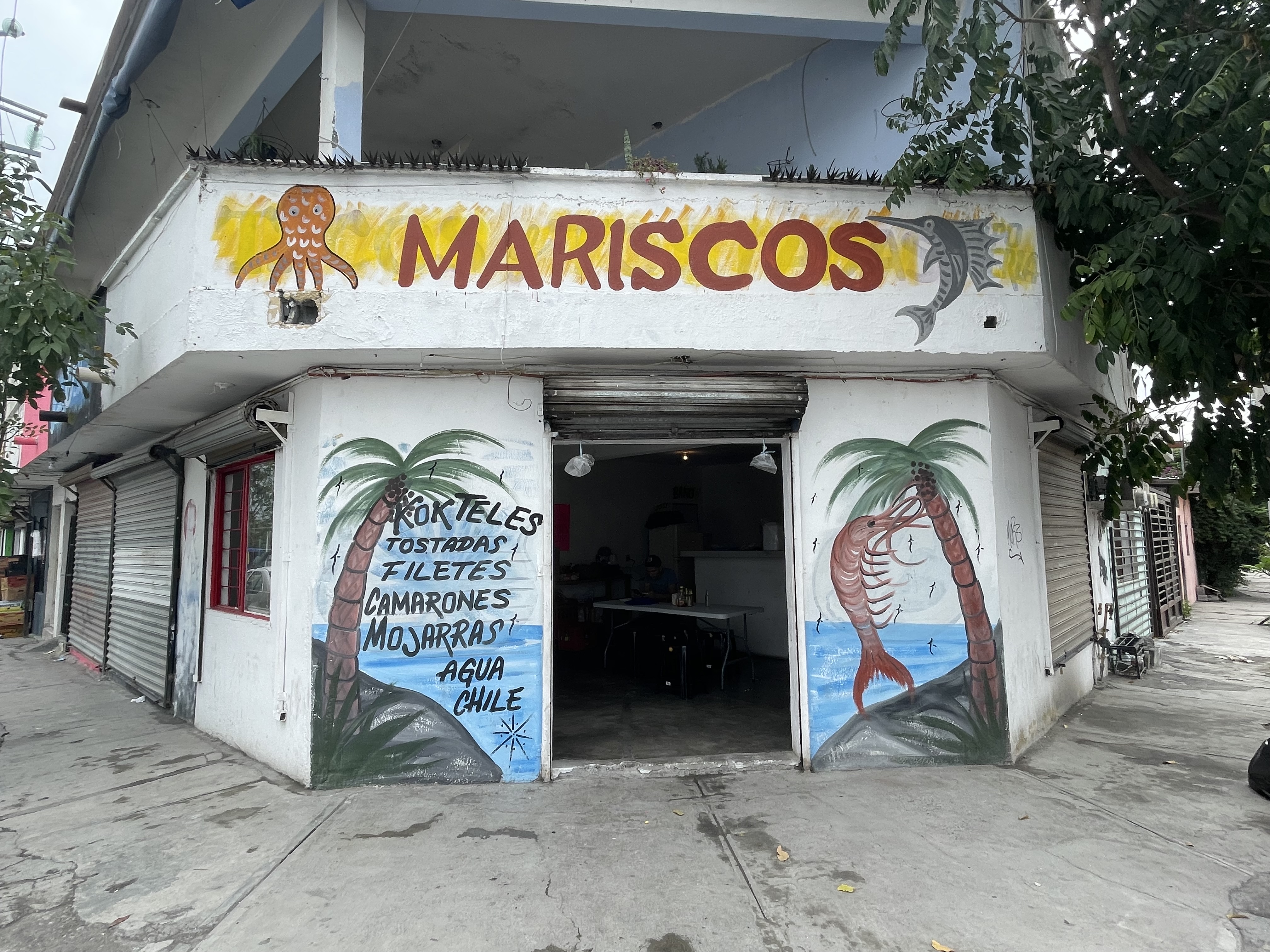 Marisquería “Los Cuñados” image 1