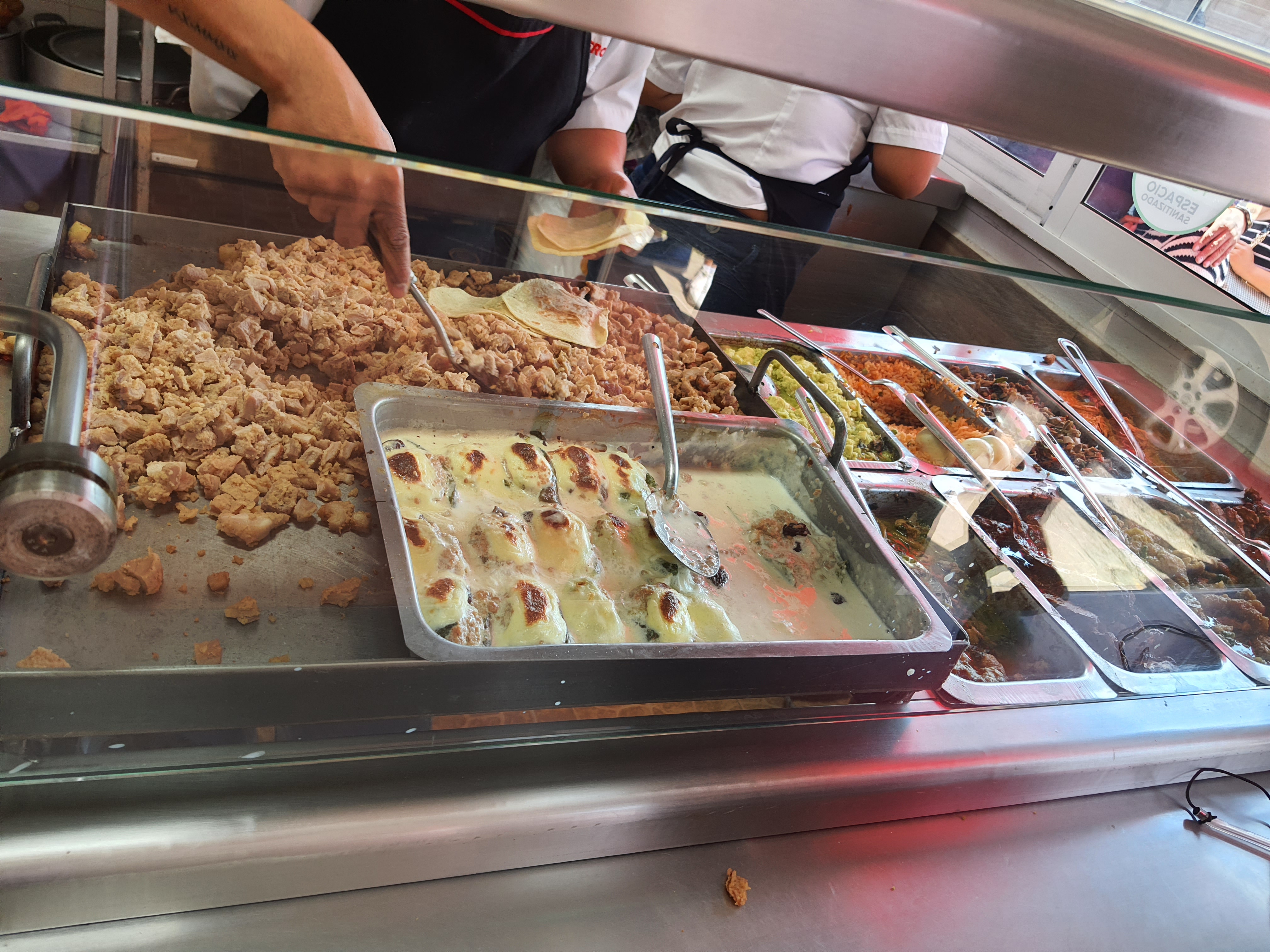 Tacos de Guisado “El Güero” image 5